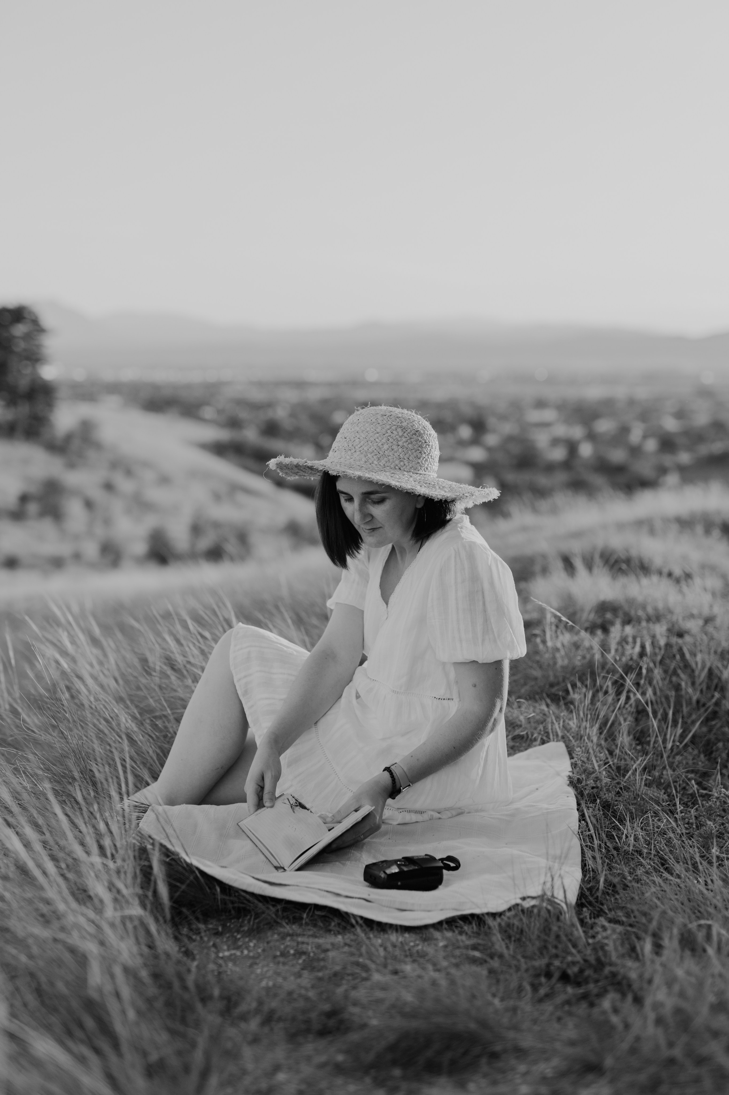 Cristina — Portrait. Main