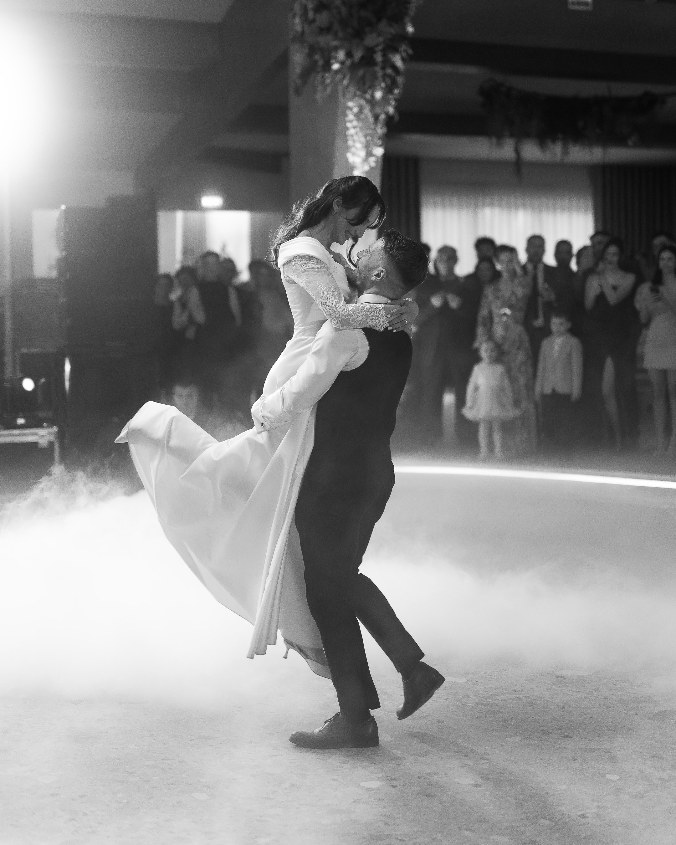 Bianca & Bogdan. Vlad Aconstantinesei Photographer