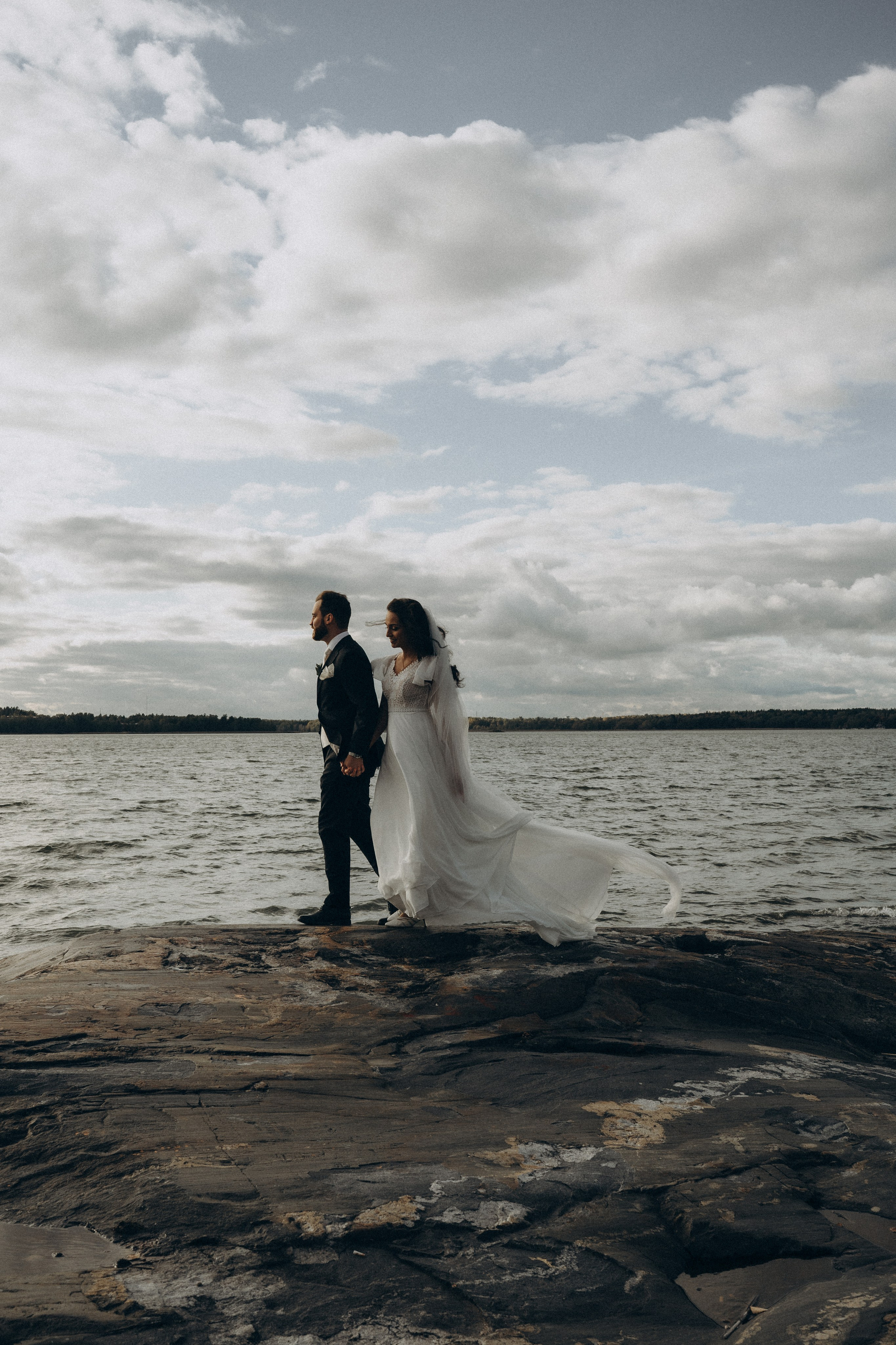 W&S. Wedding and potrait photographer in Helsinki Vickan O