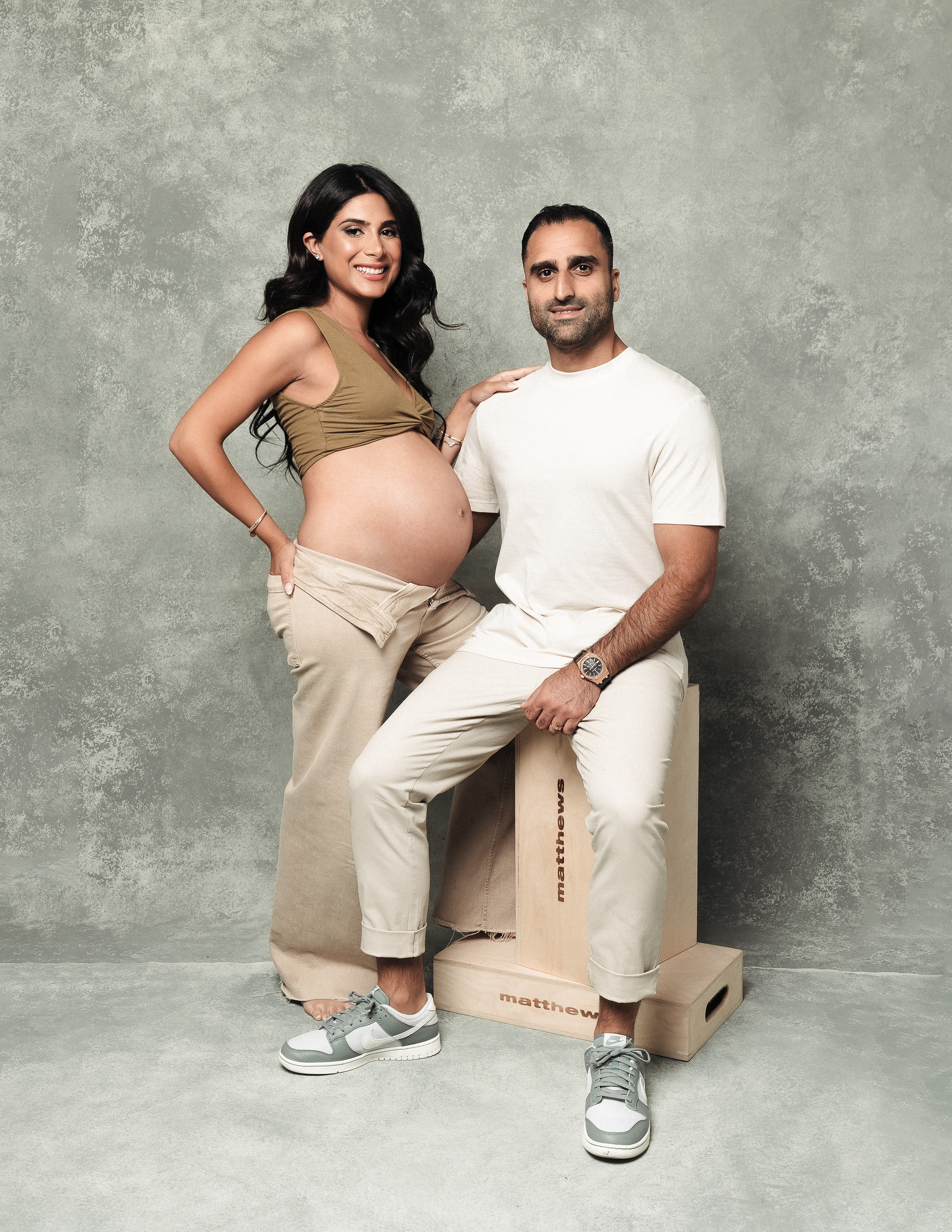 Maternity. Los Angeles maternity, boudoir and family photographer