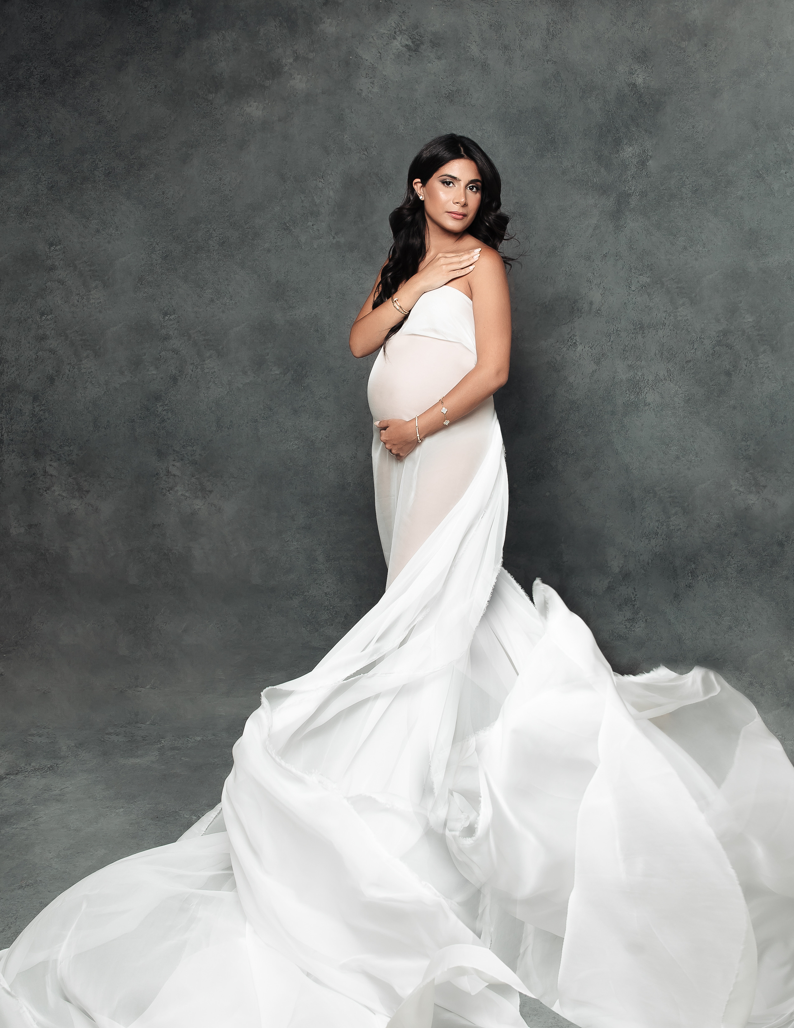 Maternity. Los Angeles maternity, boudoir and family photographer