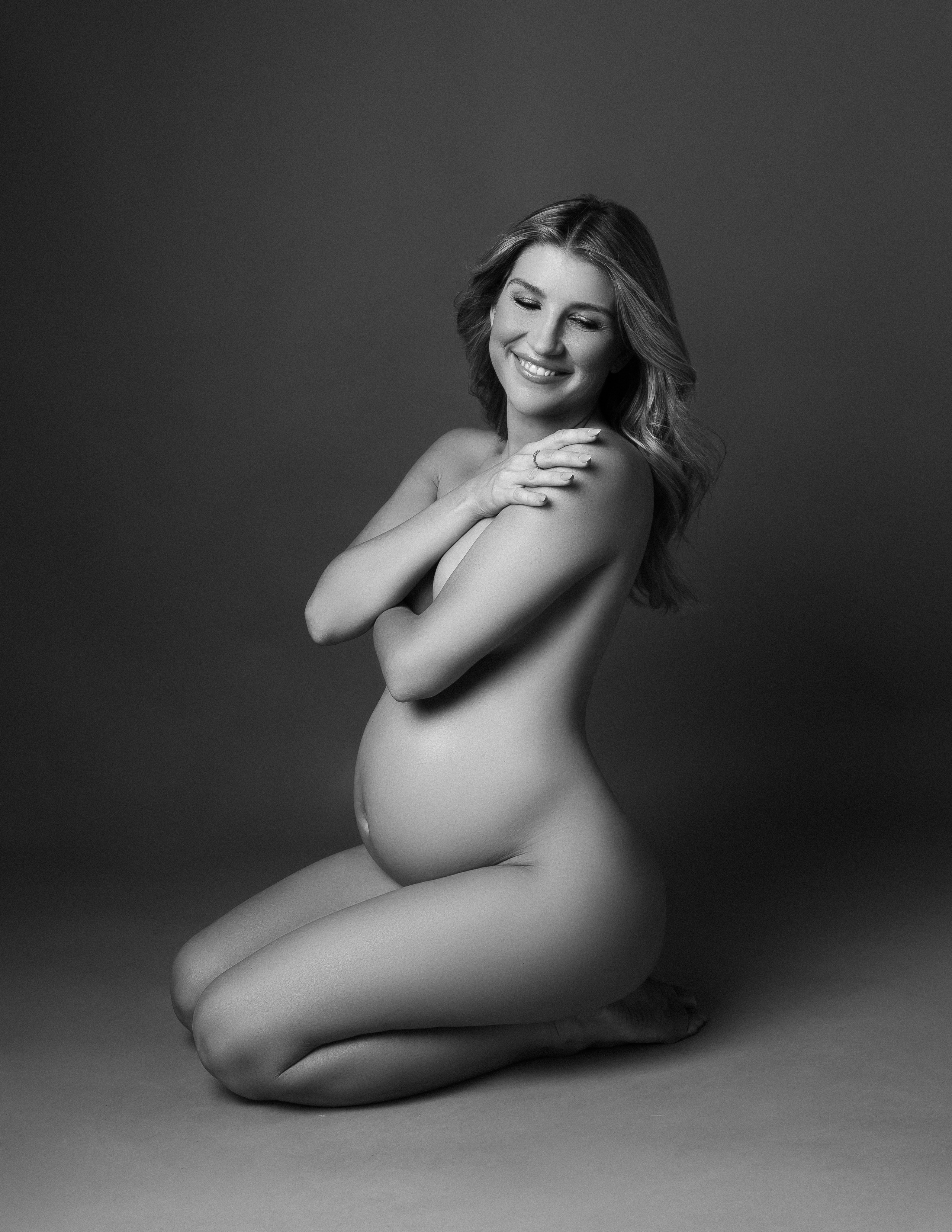 Maternity. Los Angeles maternity, boudoir and family photographer