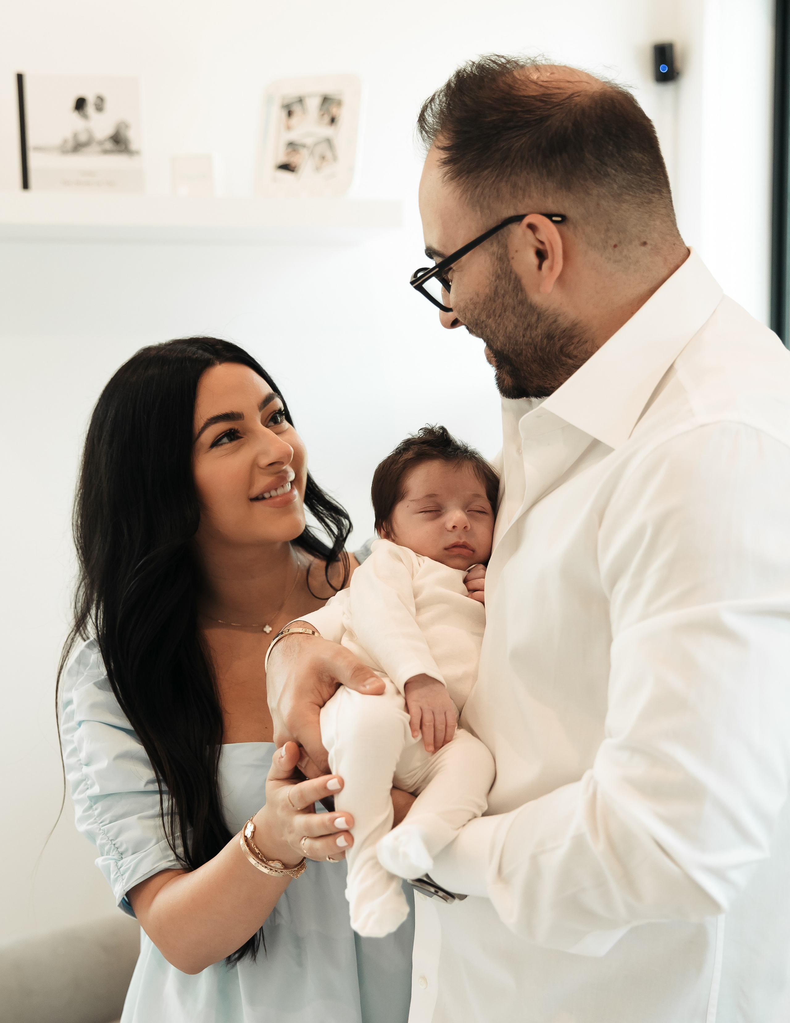 Lifestyle newborn. Los Angeles maternity, boudoir and family photographer