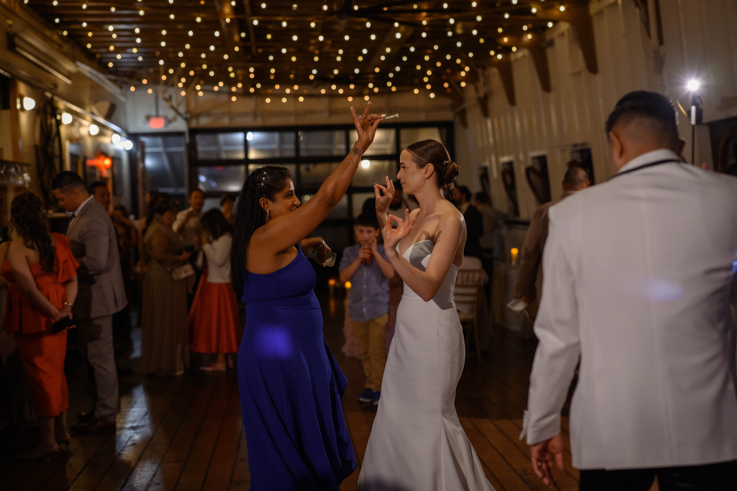 Kevin & Katie. Wedding & portrait photography in the Seattle Area. Helen Michelle photographer