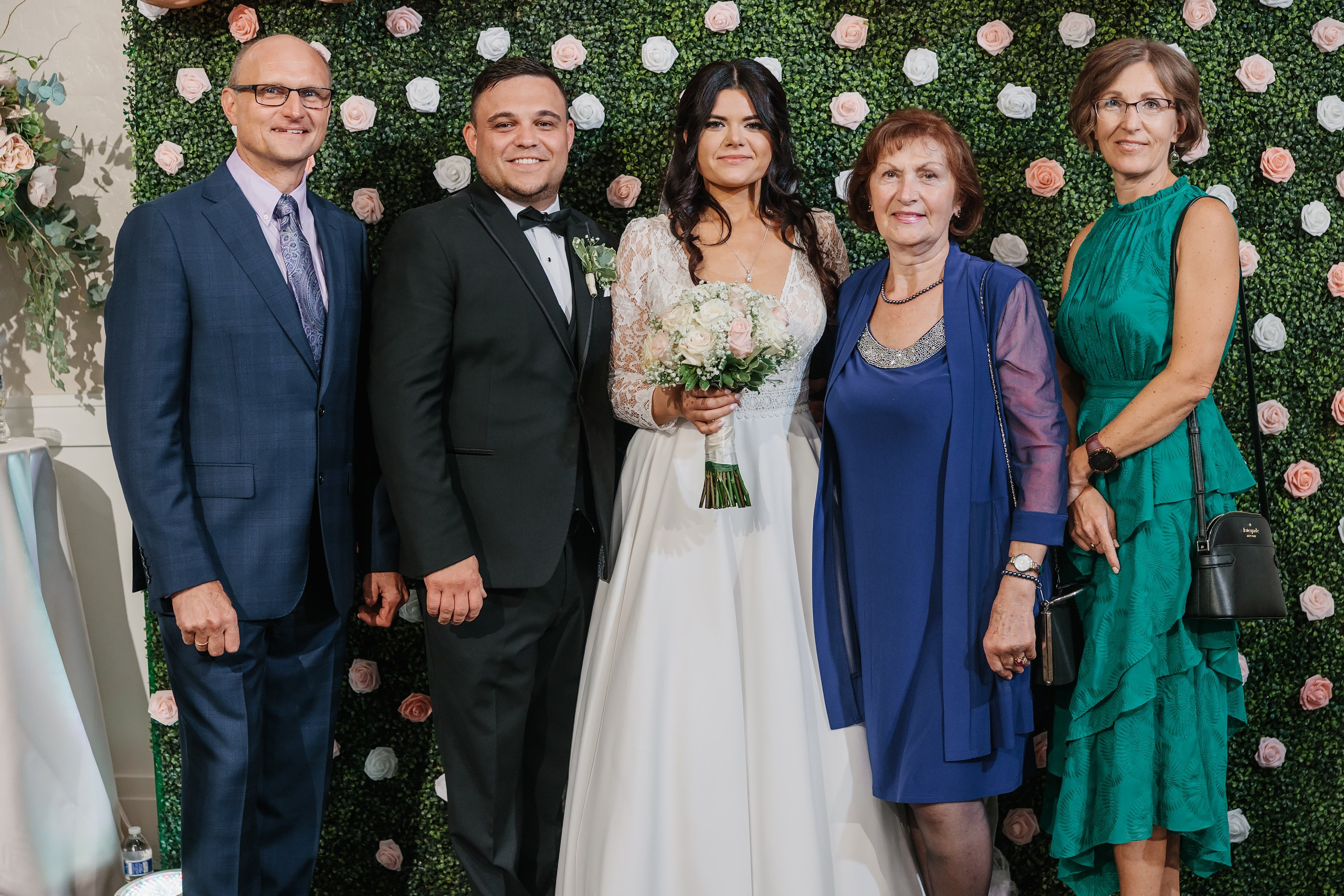 31.08.2024 Wedding. Wedding family event photographer in Chicago Nick Yushevich