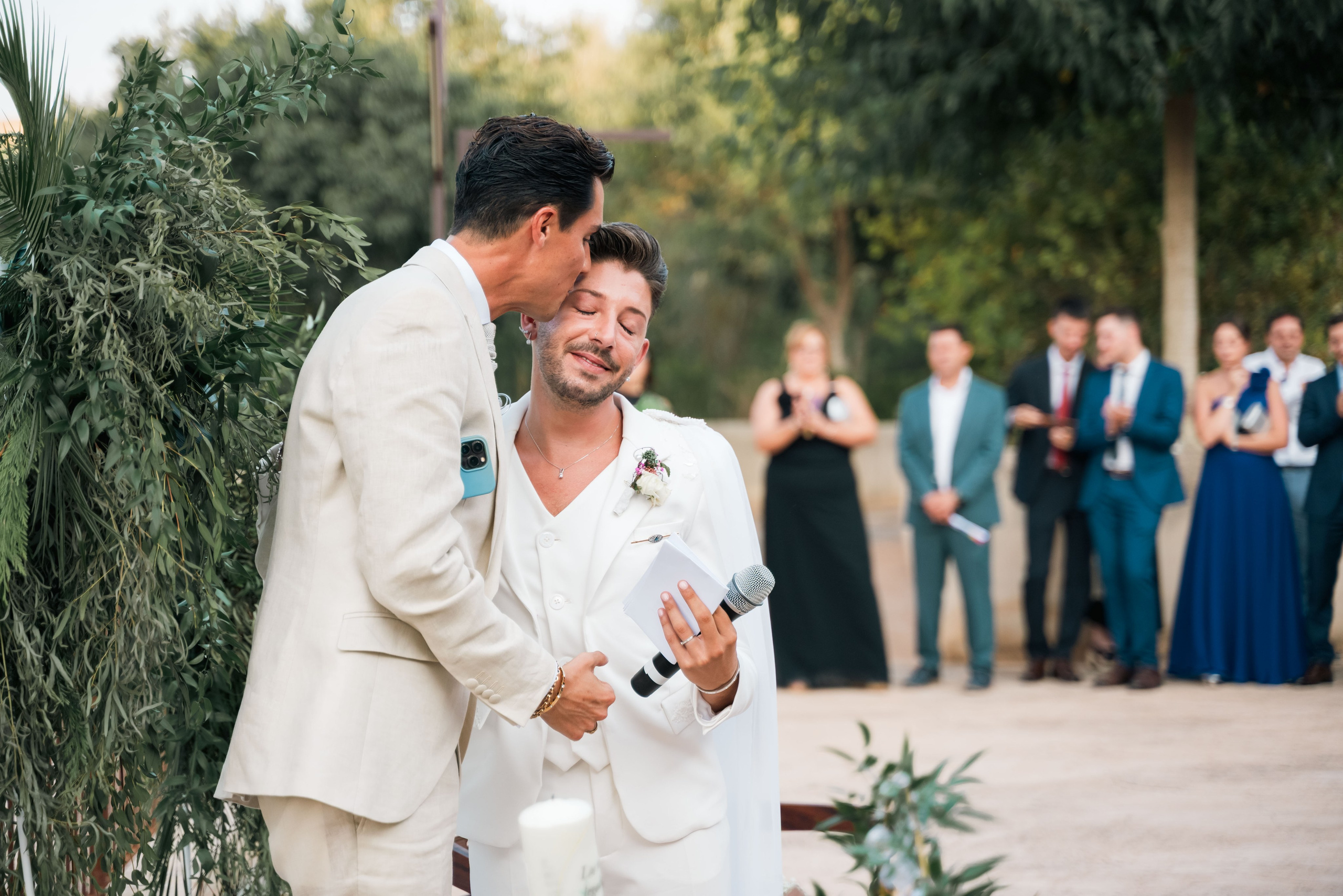 Artur&Mikel. Mallorca Weddings & Family – Natural & Emotional Photography