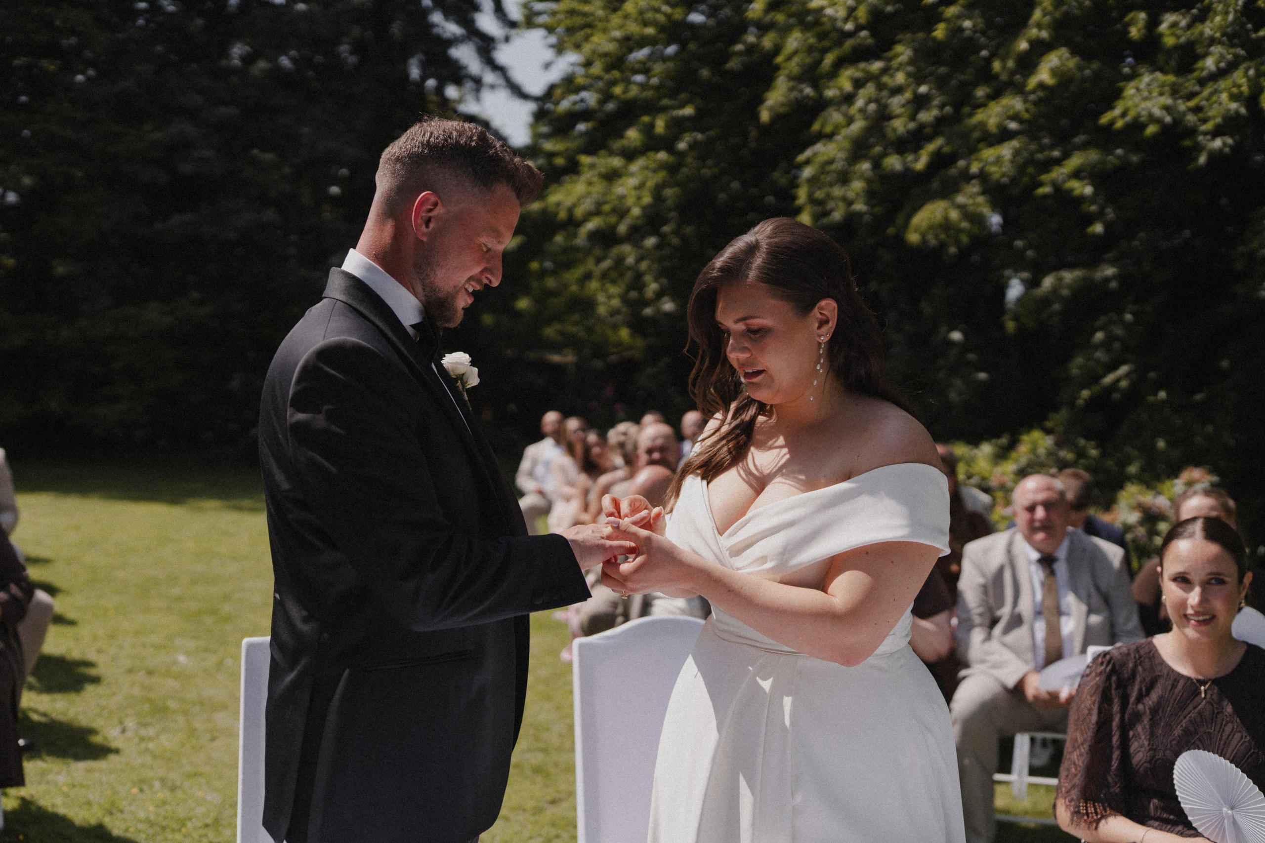 Jessica & Felix I Gesellschaft Harmonie Bochum. Hochzeitsfotografin Bochum | Halyna Reiche Fotografie NRW