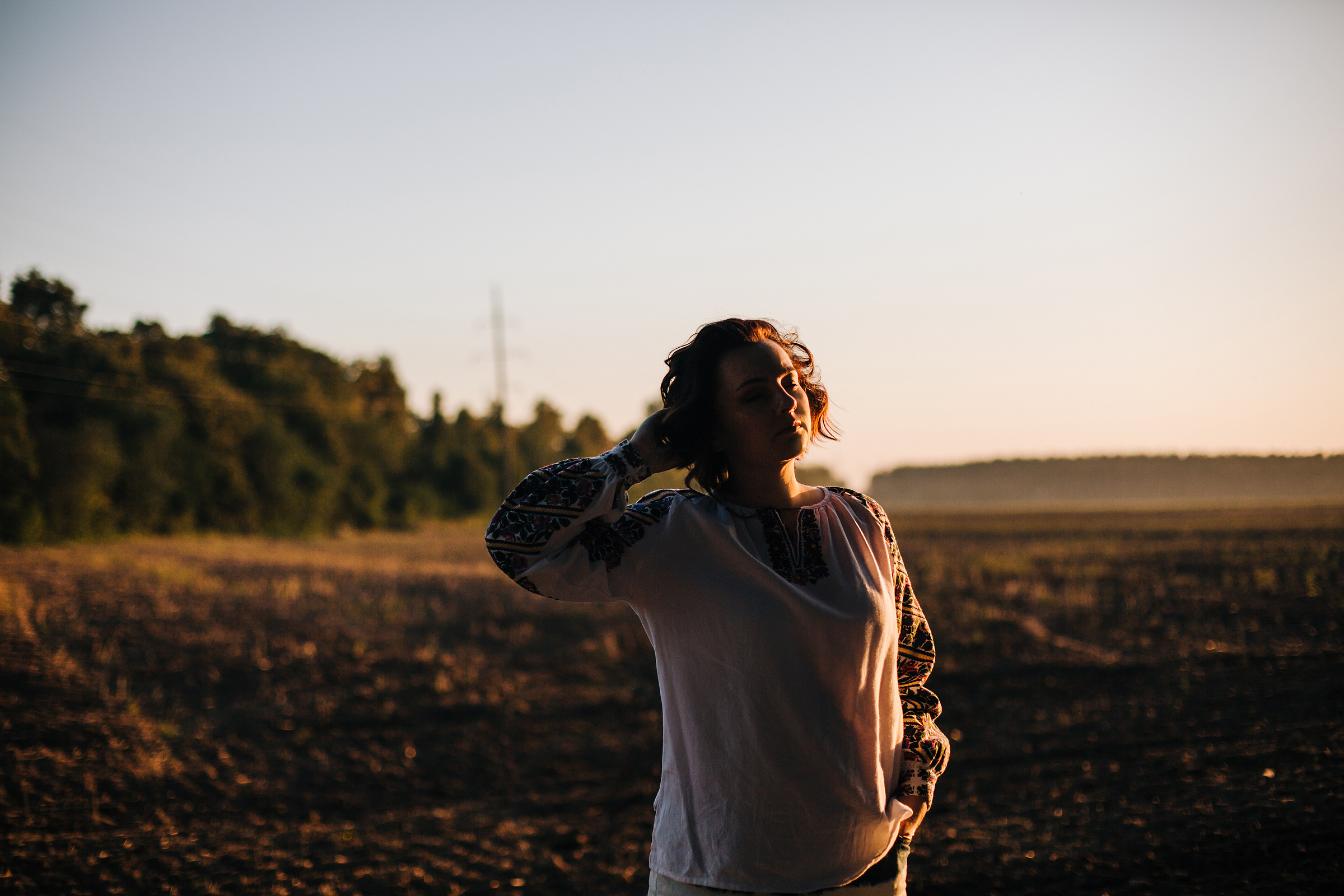 Shurochka. Meadows. Портретний та весільний фотограф Надія Онода