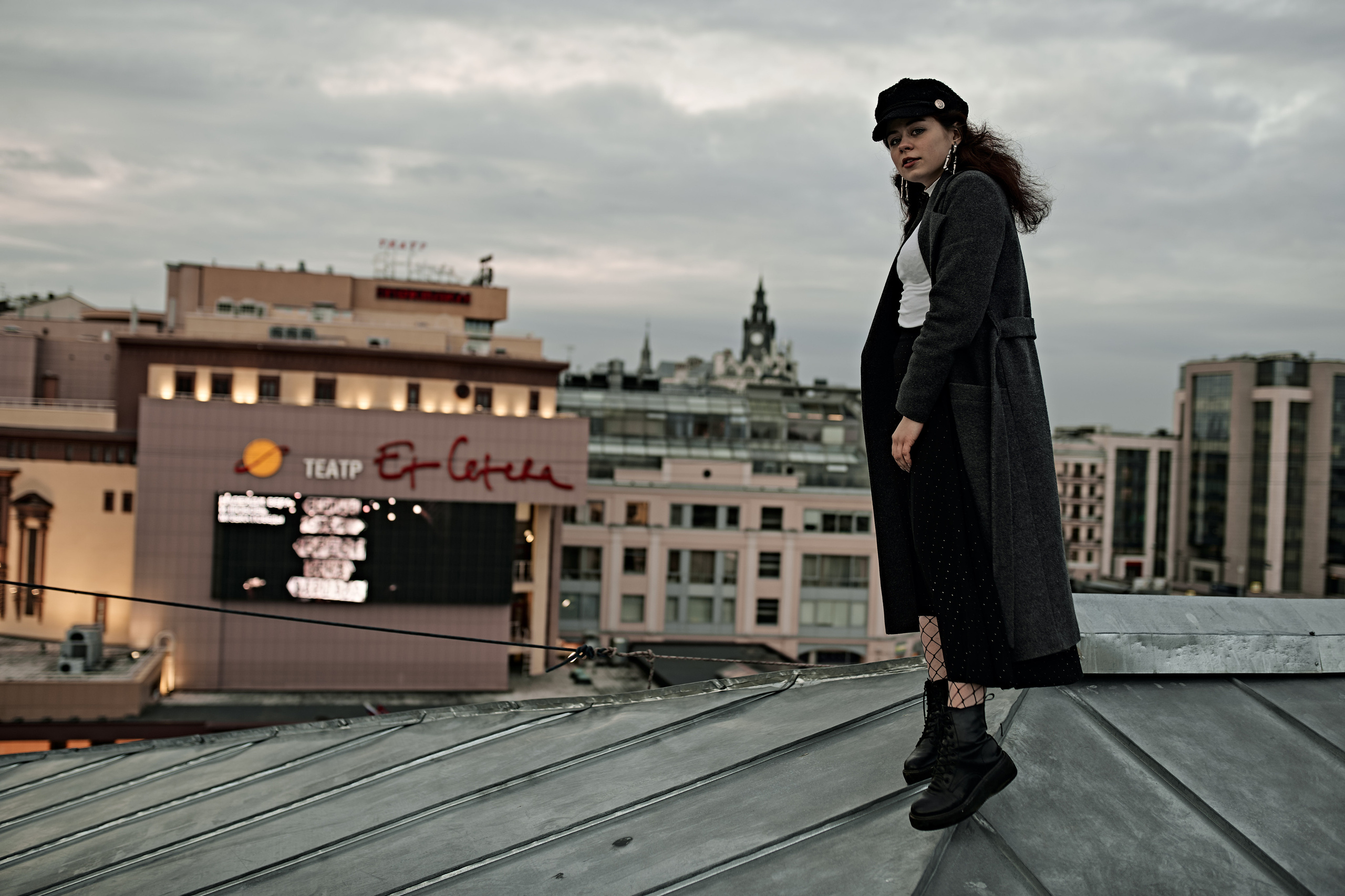 Anastasia (Roof). Photographer in Hawaii