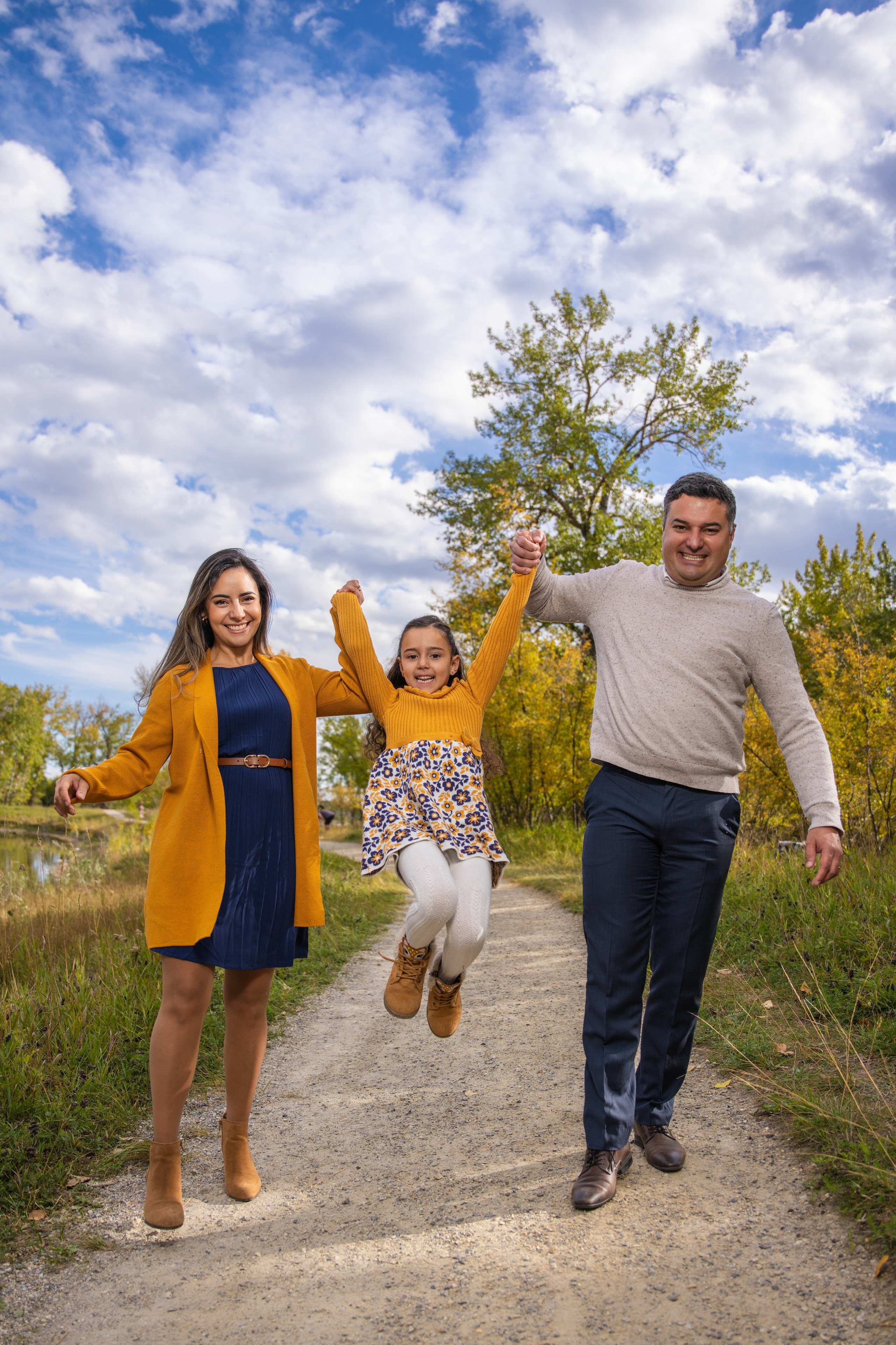 Marcia’s Family. Carlos Lima Photography — Photographer in Calgary