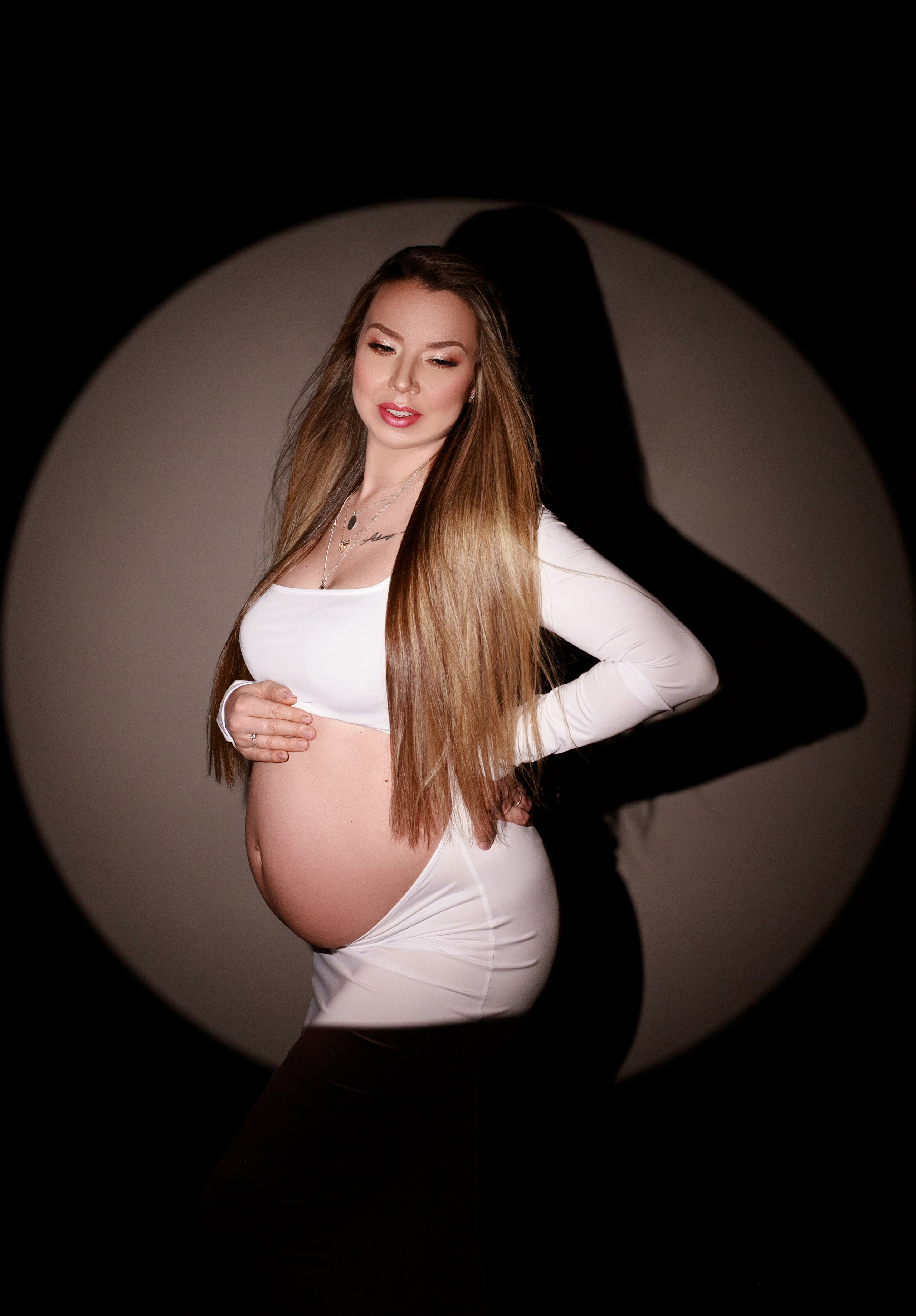 Babybauch. Neugeborenen & Babyfotografie Marina Buch in Wickede Ruhr NRW