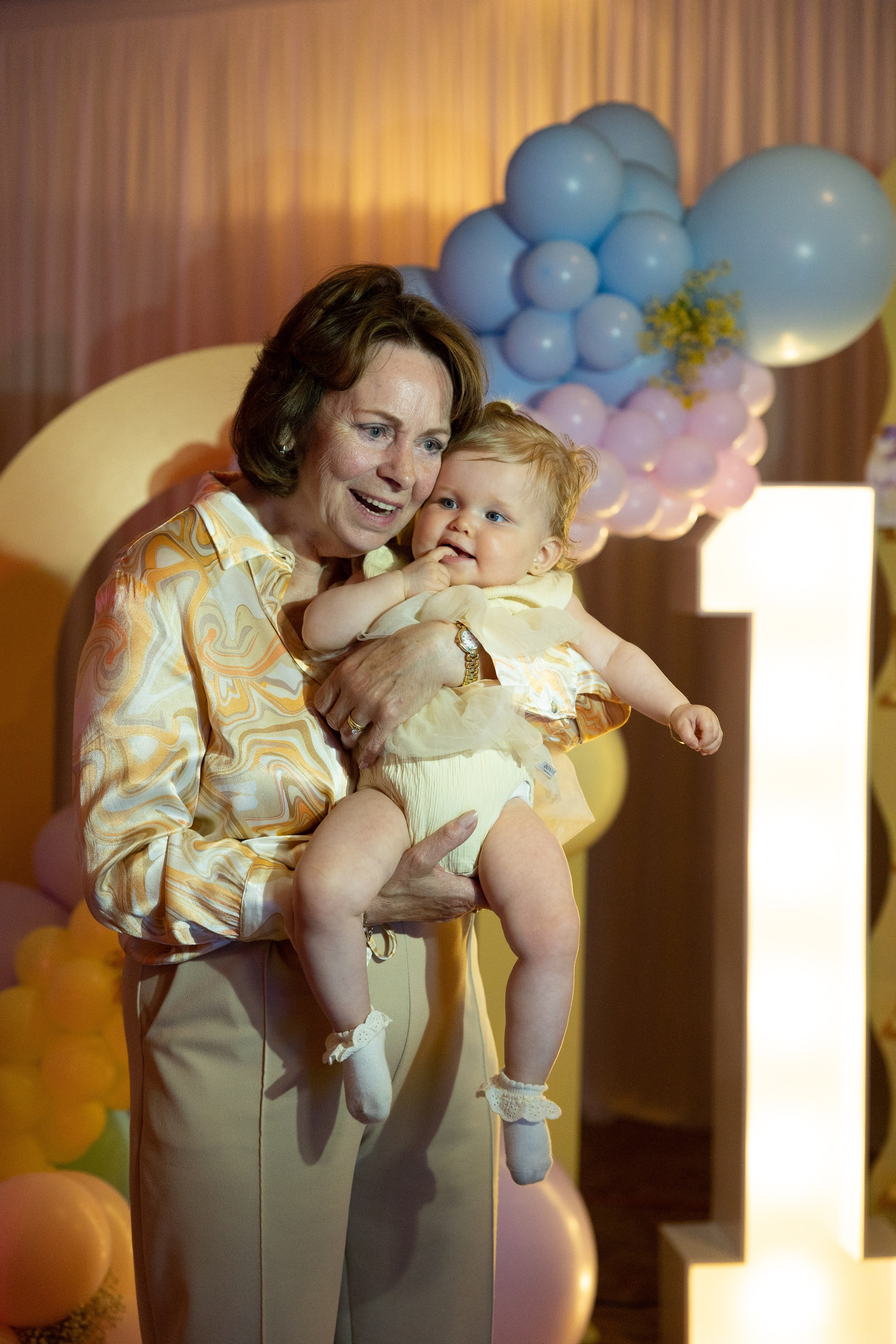 1 st Birthday. Portrait and Family Photographer in Netherlands