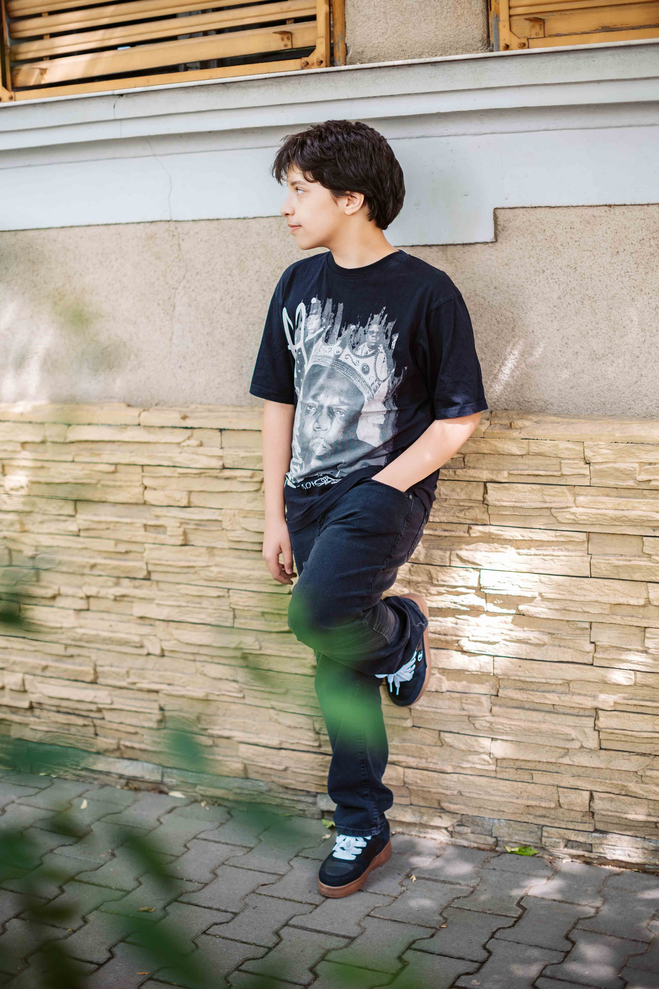 8B — Tudor Vladimirescu. Contrast Studio