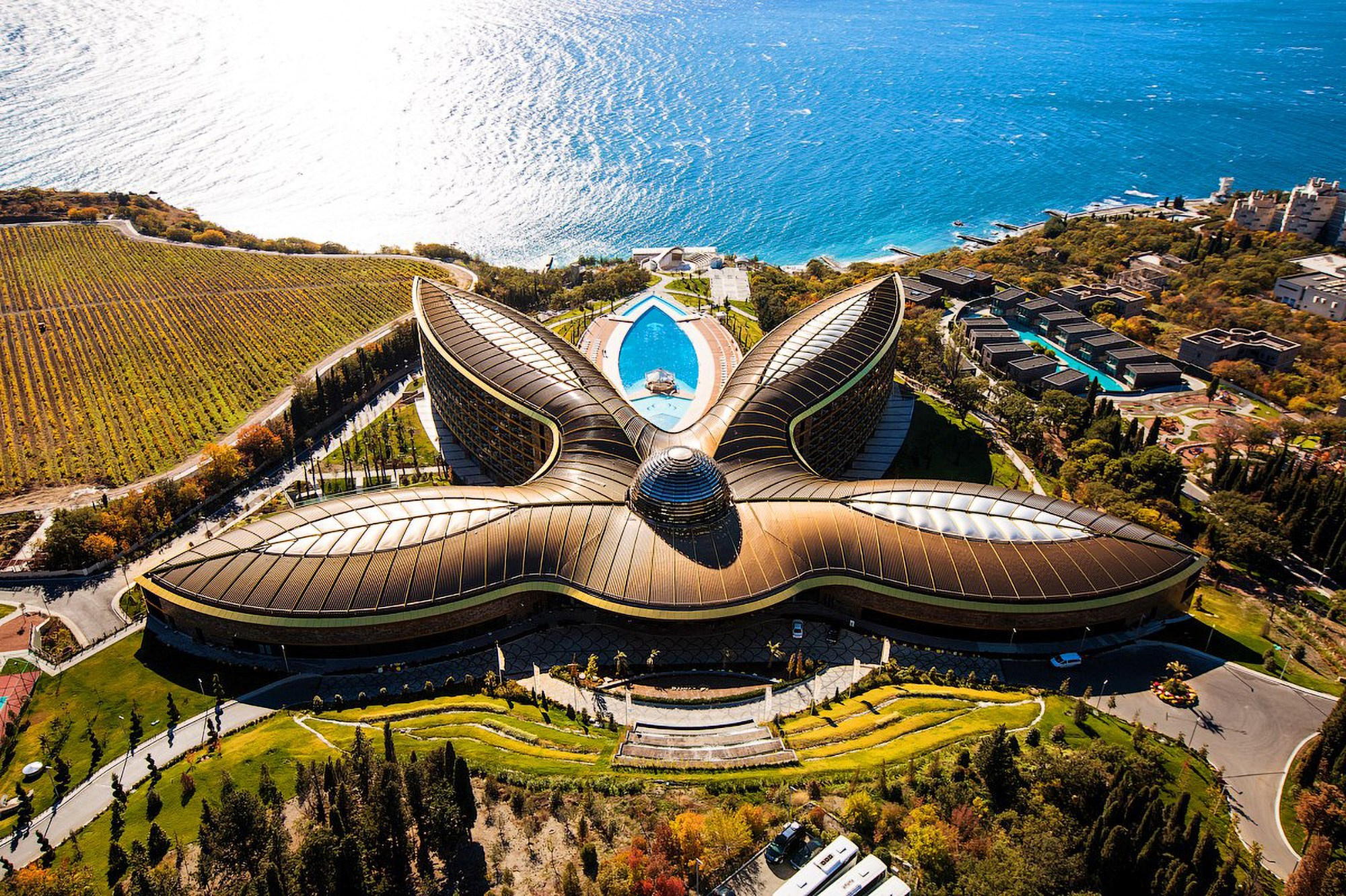 Real estate photos. Photographer Emil Nalbantov Professional photographer & retoucher