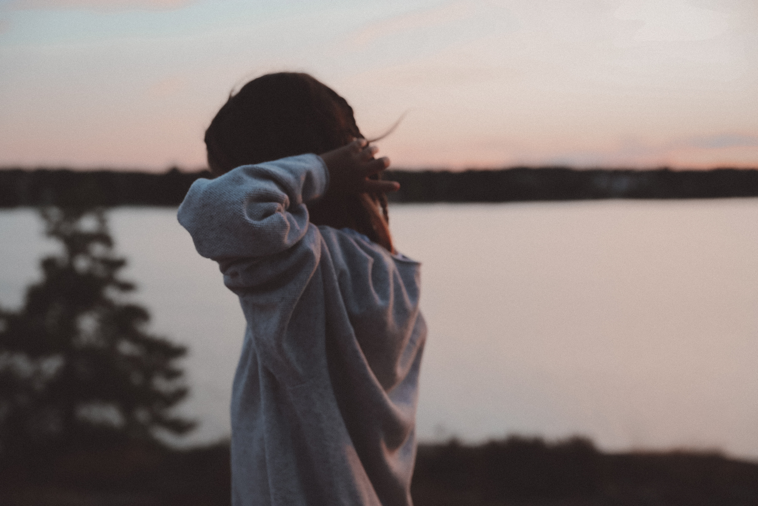 VALERIA & MARIA. MAIN