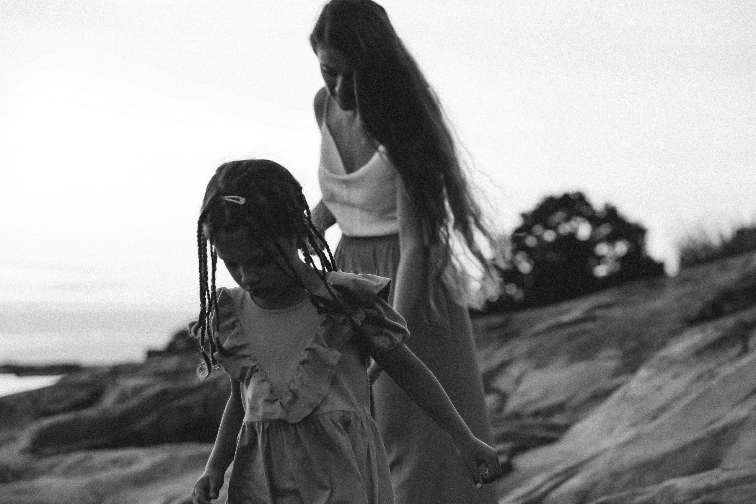 VALERIA & MARIA. MAIN