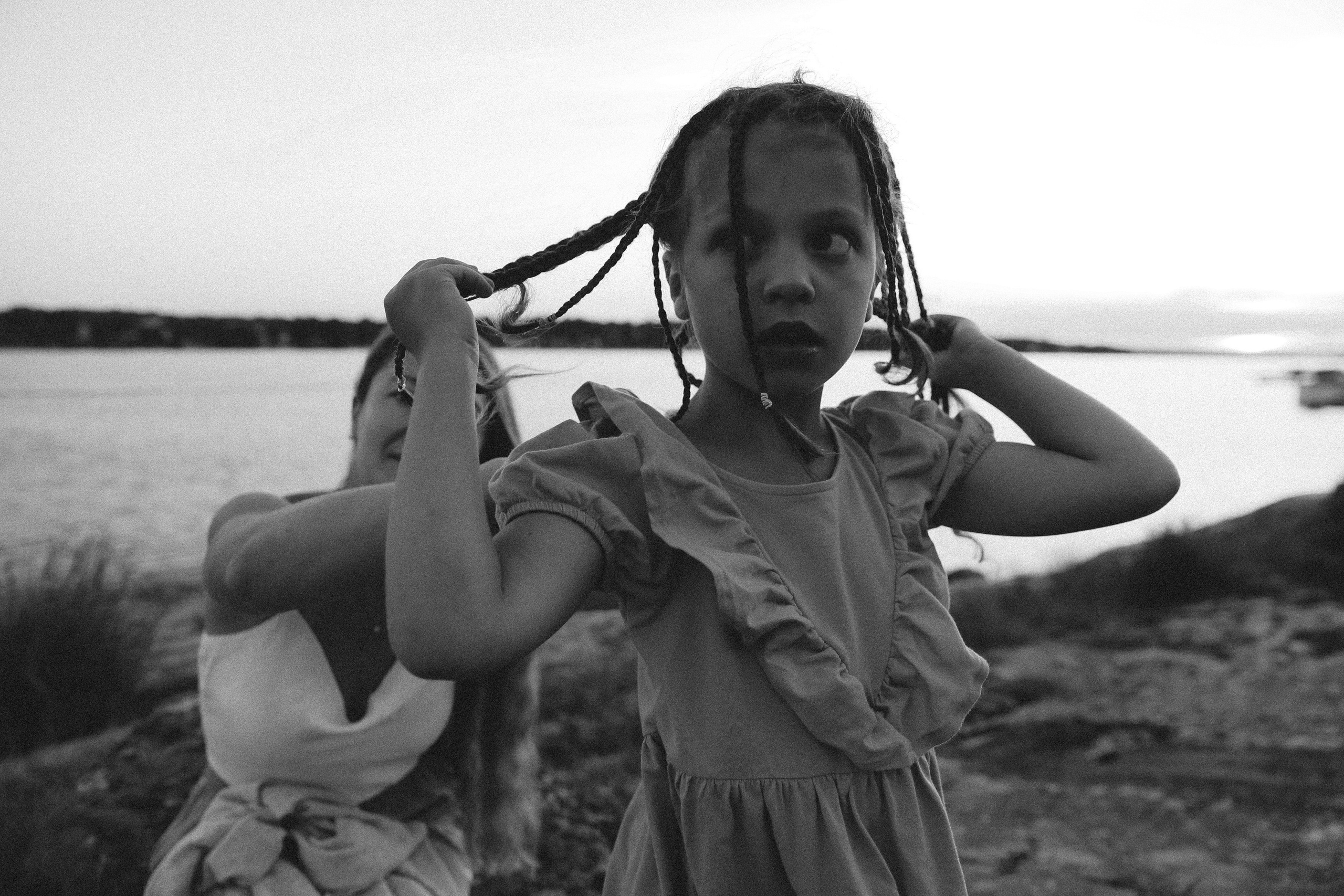 VALERIA & MARIA. MAIN