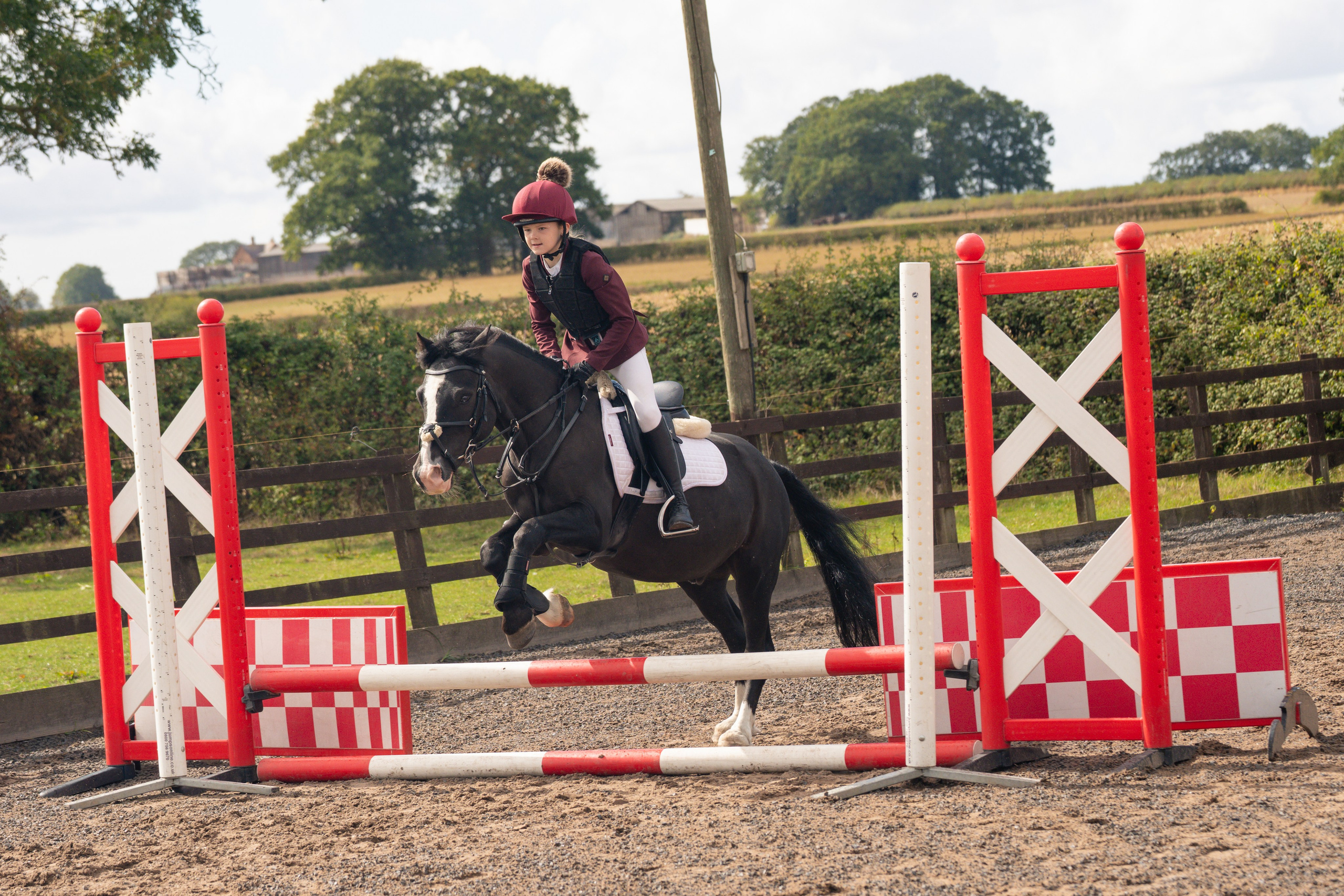 Show Jumping Photography in Leicestershire | Equine Action Shots by El. Leicestershire Equine Photography by El | Authentic Equine Portraits & Events