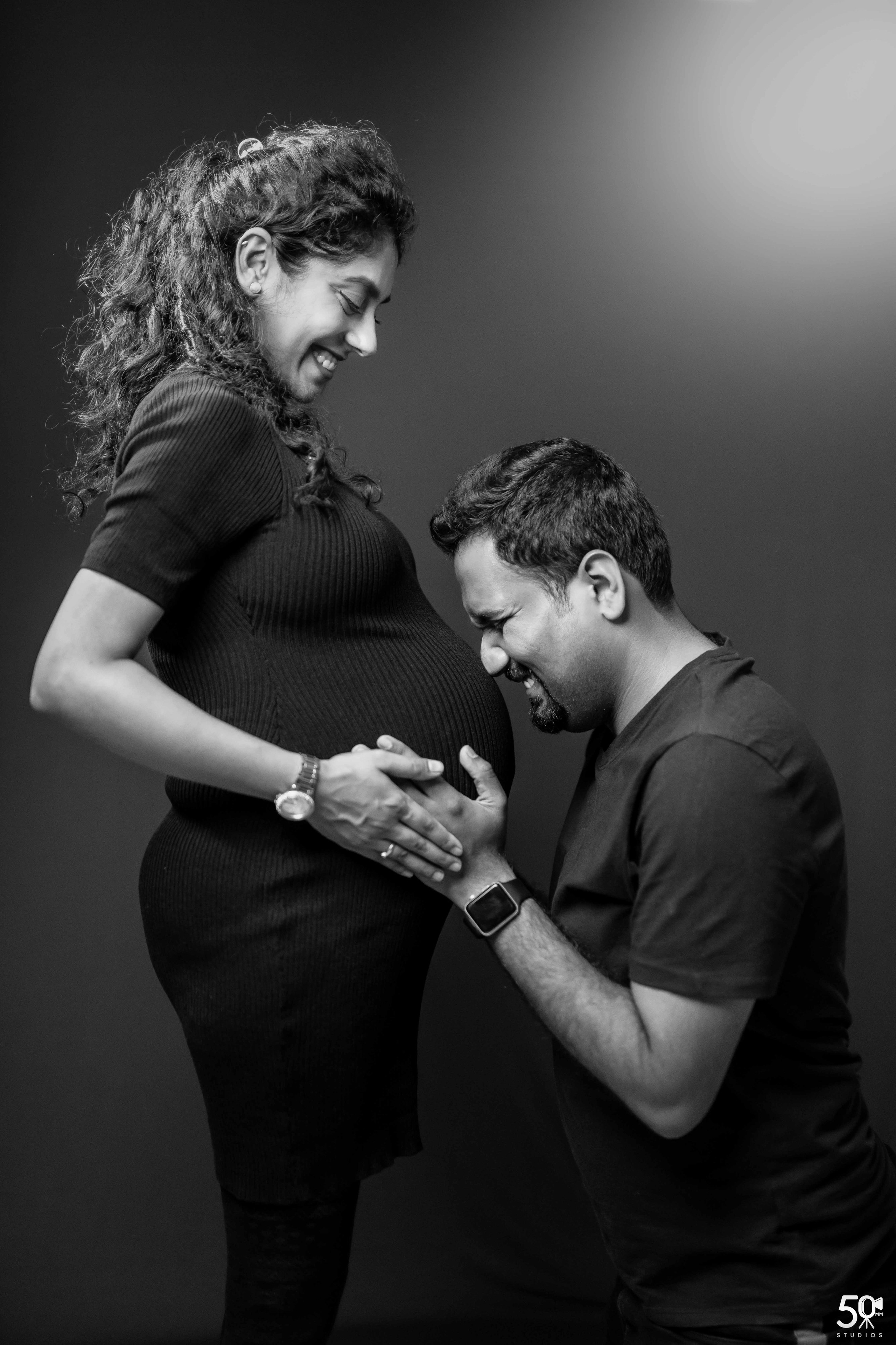 MATERNITY AND BABY SHOOTS. 50mm STUDIOS