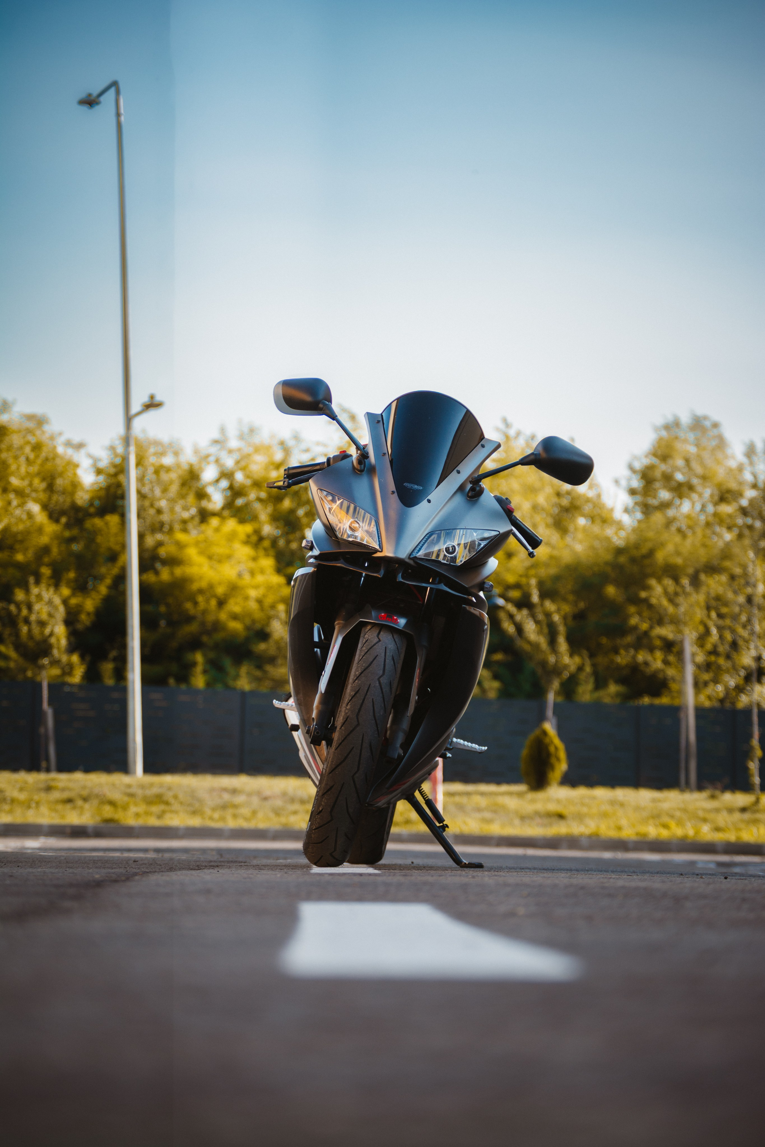 YZF-R125. Johnnyshoots