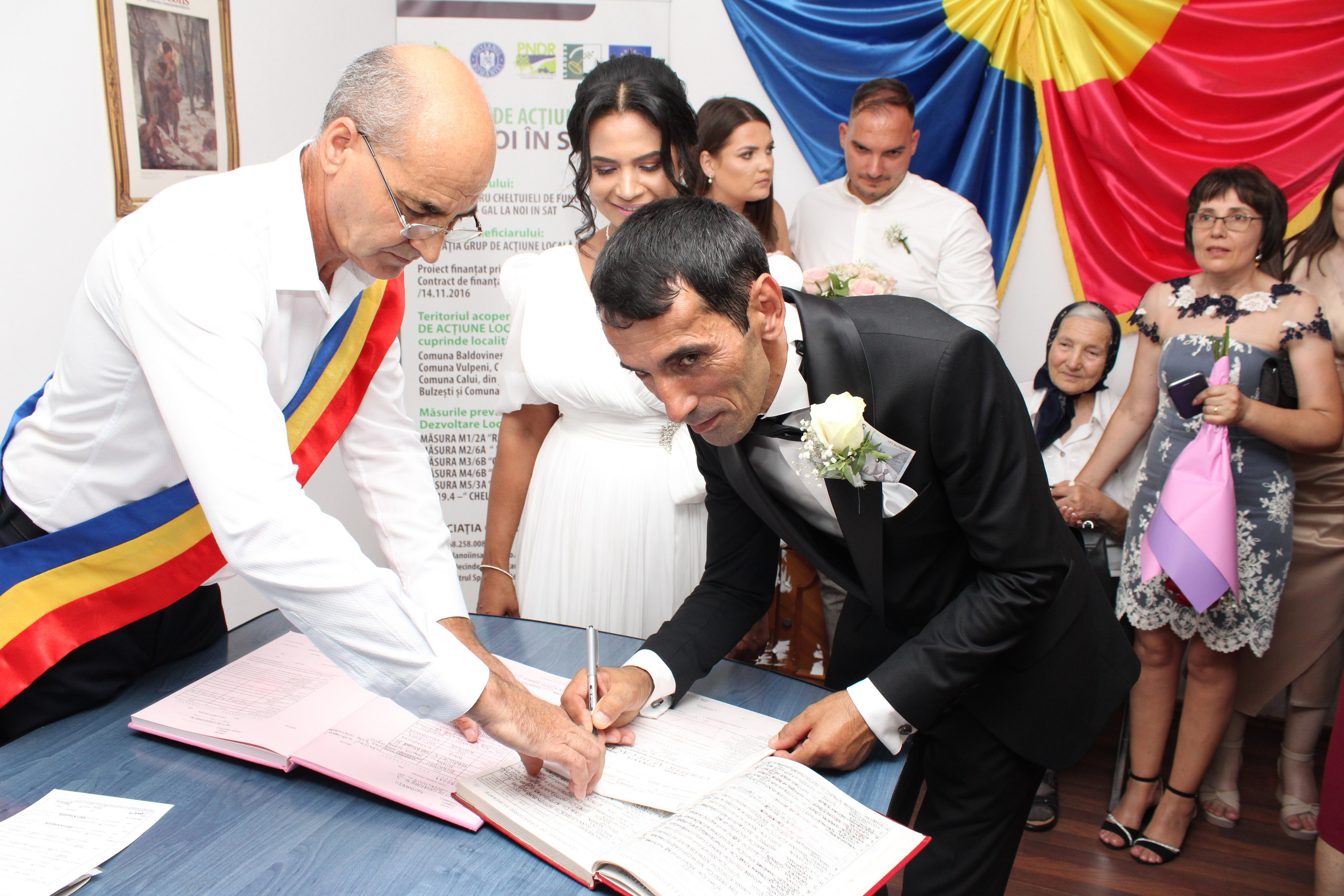 MINEL & MALINA. PETRU BYZO - family and children photographer in ROMANIA