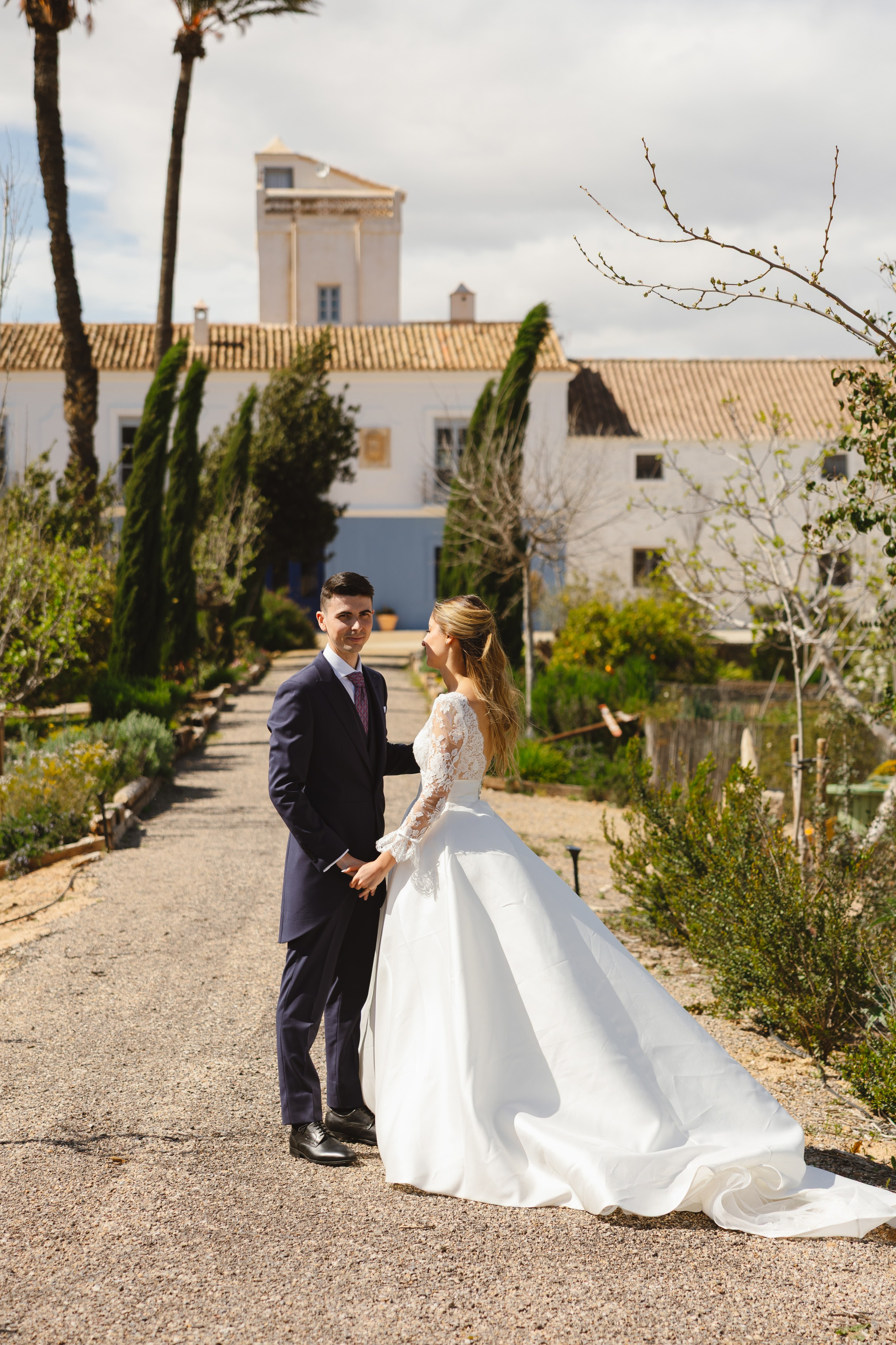 SFSFASFAFSA. Fotógrafo y Videografo de bodas y eventos