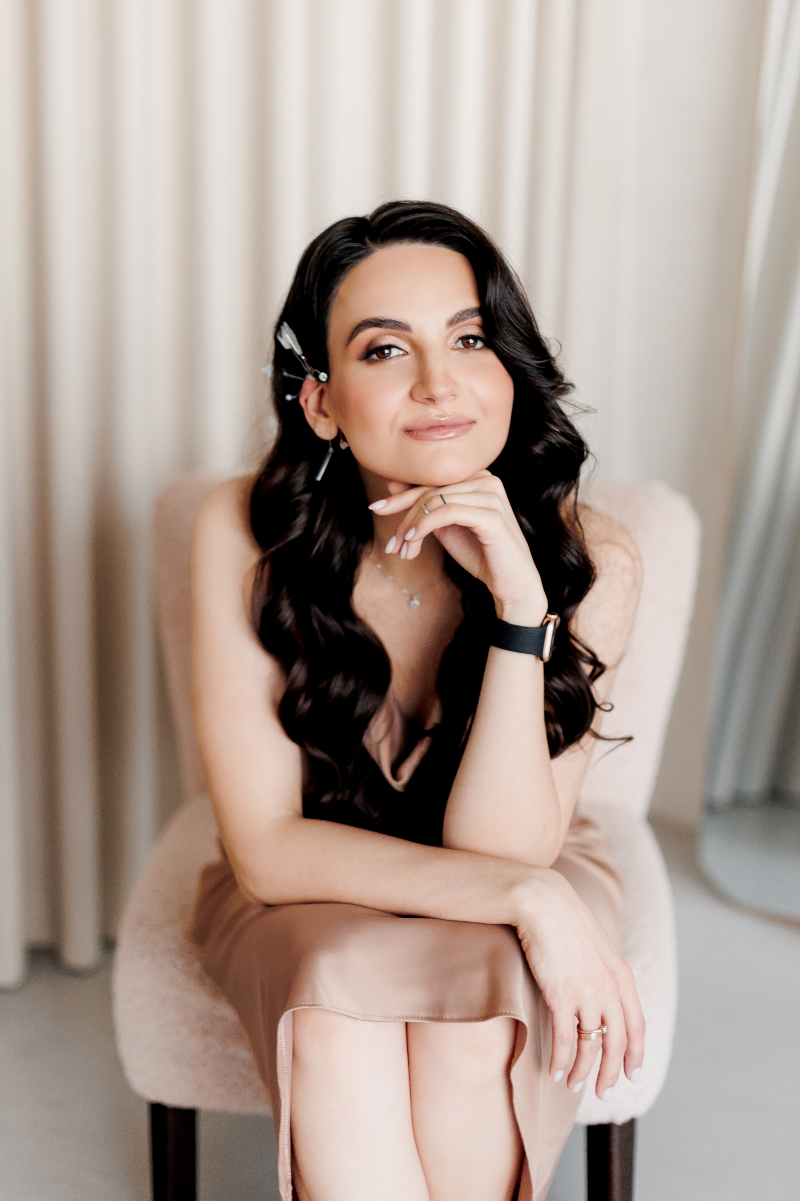 Gretta. Wedding and Family Photograph