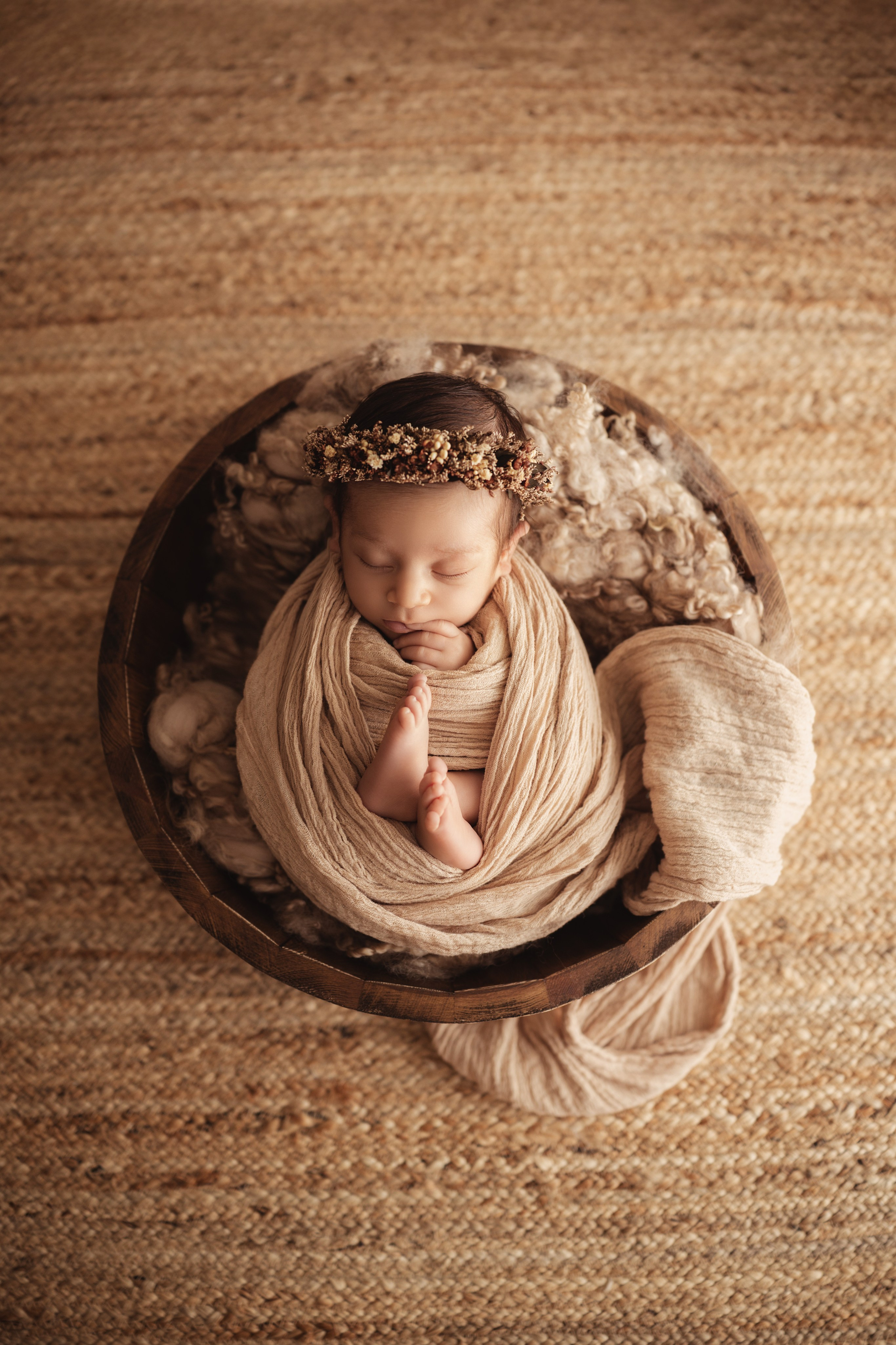 Newborn Natural. Newborn, kids, family photographer based near Zurich, Switzerland