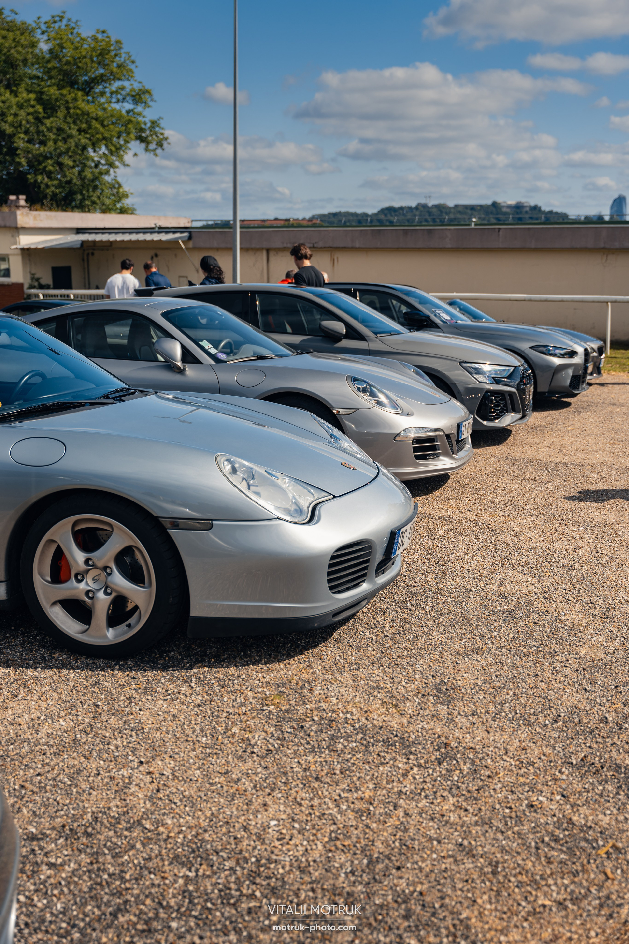 Cars and Coffee 23 juin 2024. Photographe de voitures à Paris — Vitalii Motruk