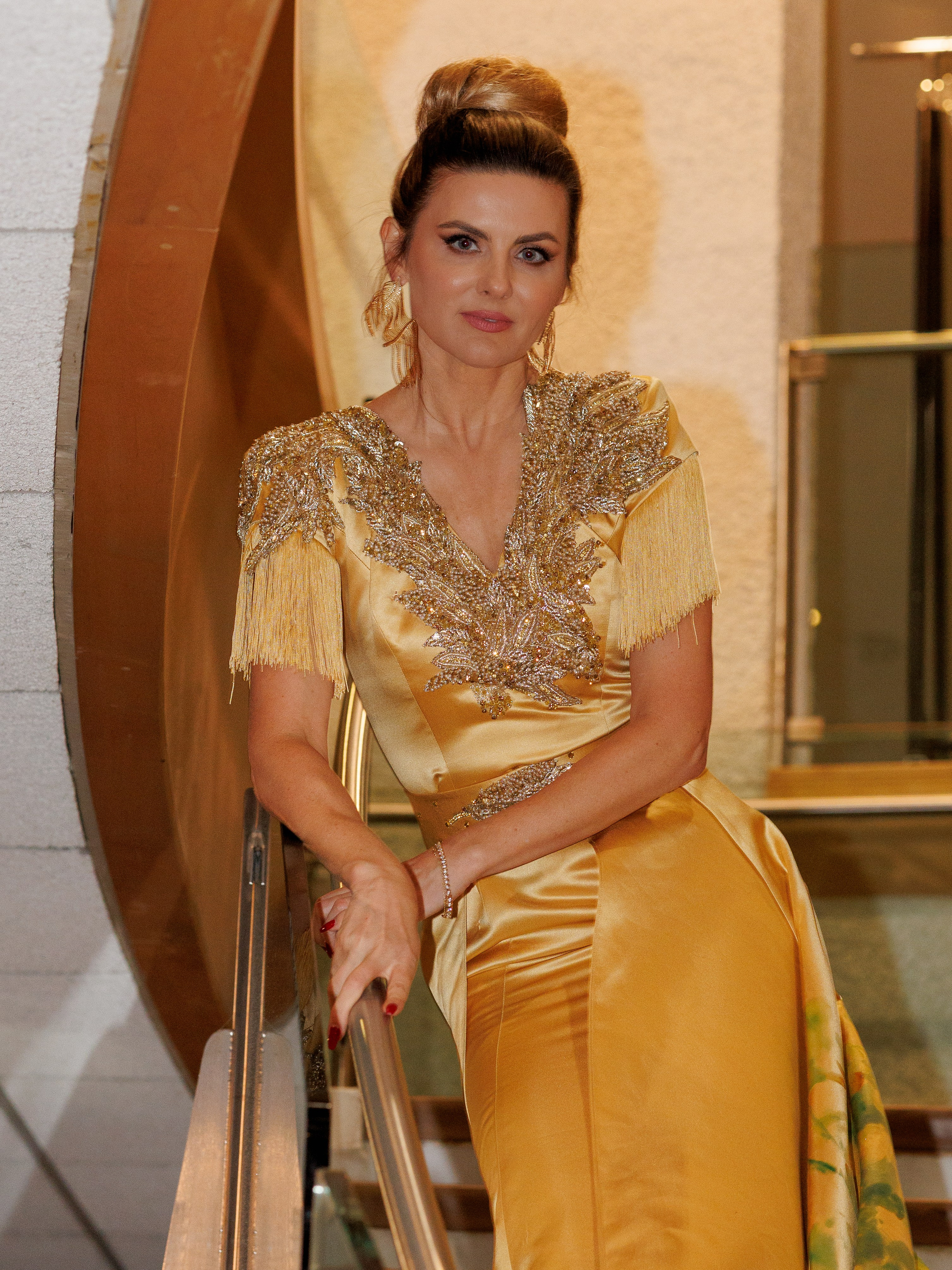 International Fashion Gala 2025 — Backstage. Yana Bobrova | Artistic Photography