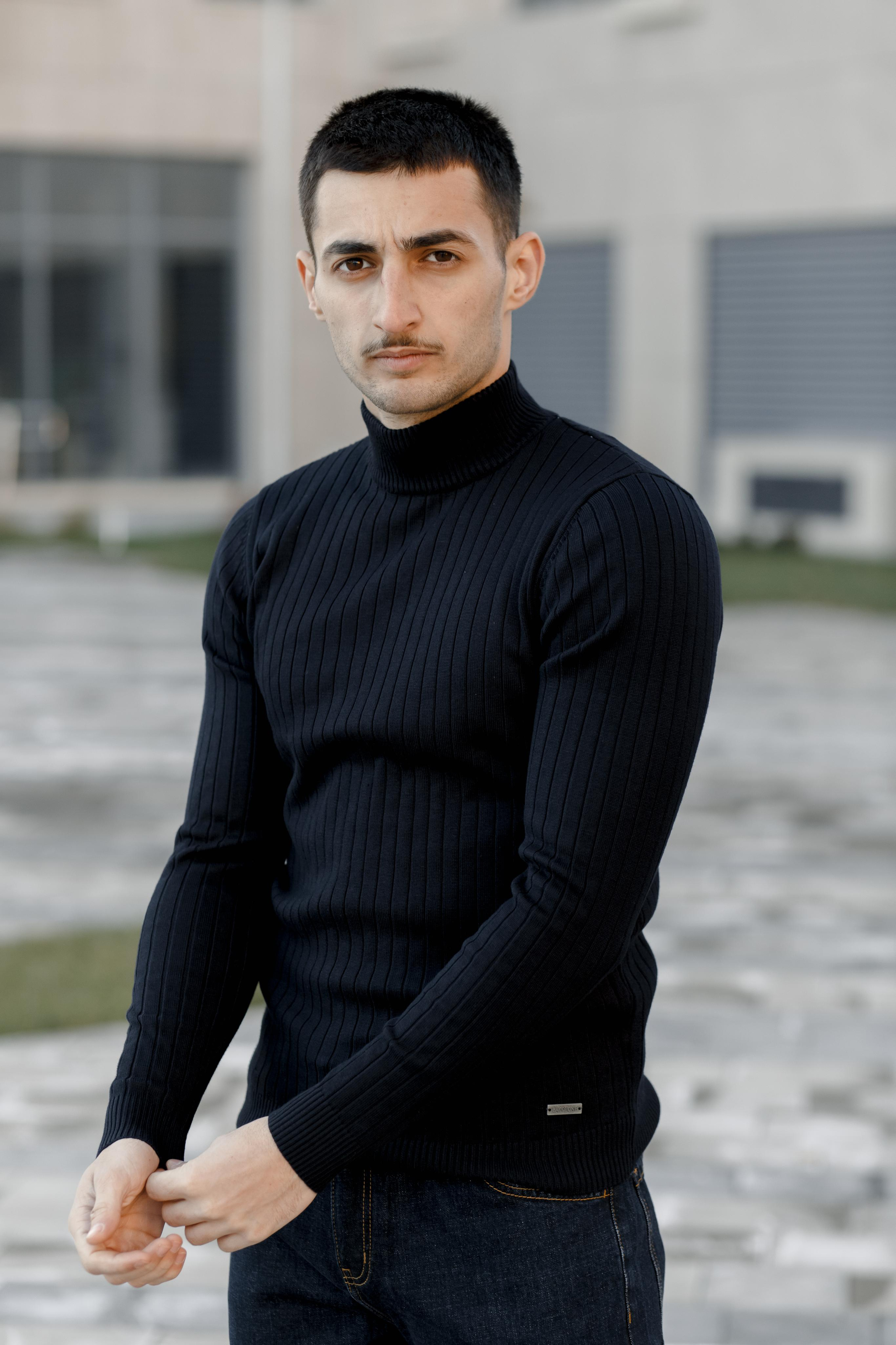 PORTRAITS. Svyatoslav Bogdanov — destination photographer