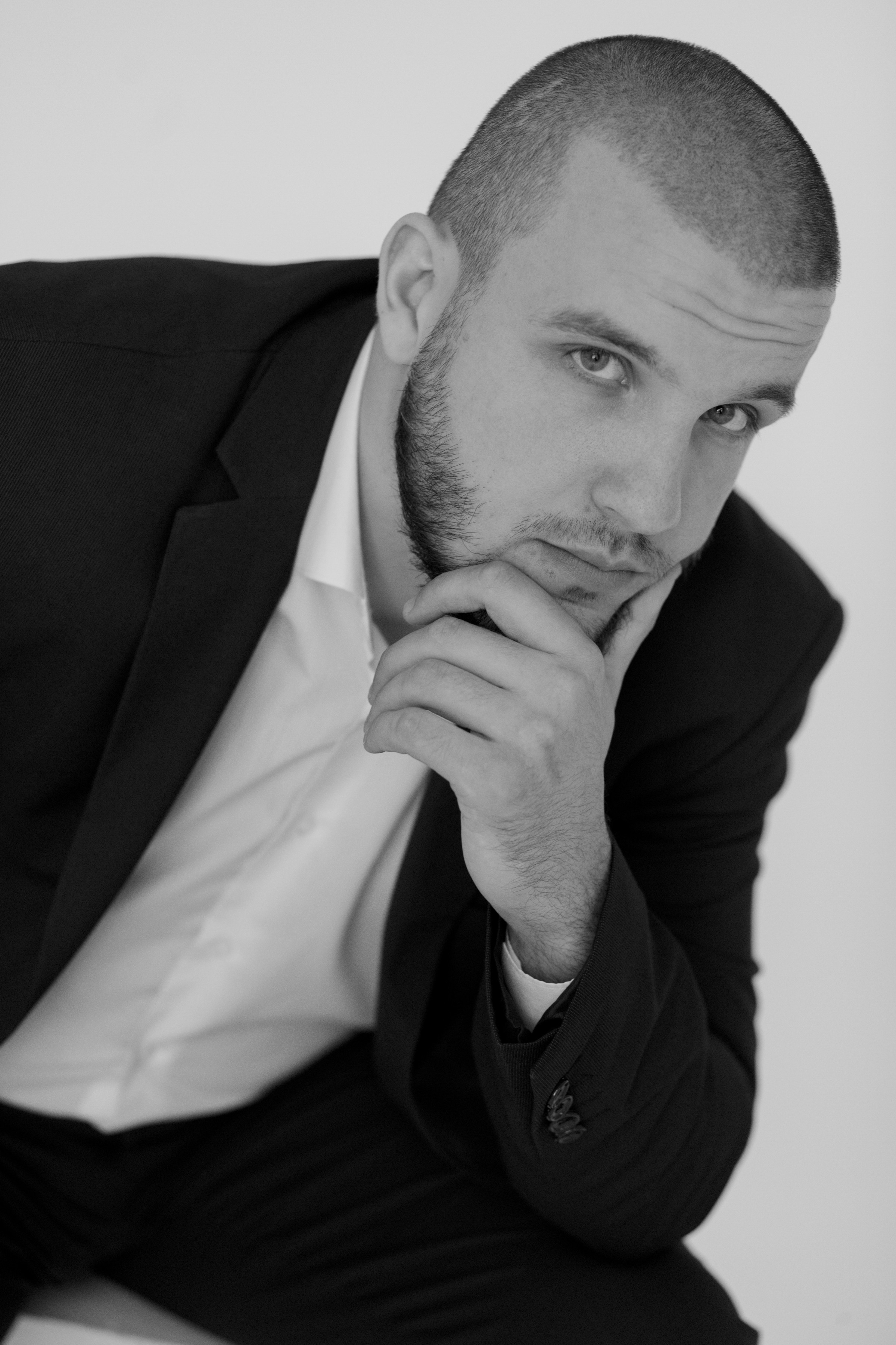 PORTRAITS. Svyatoslav Bogdanov — destination photographer