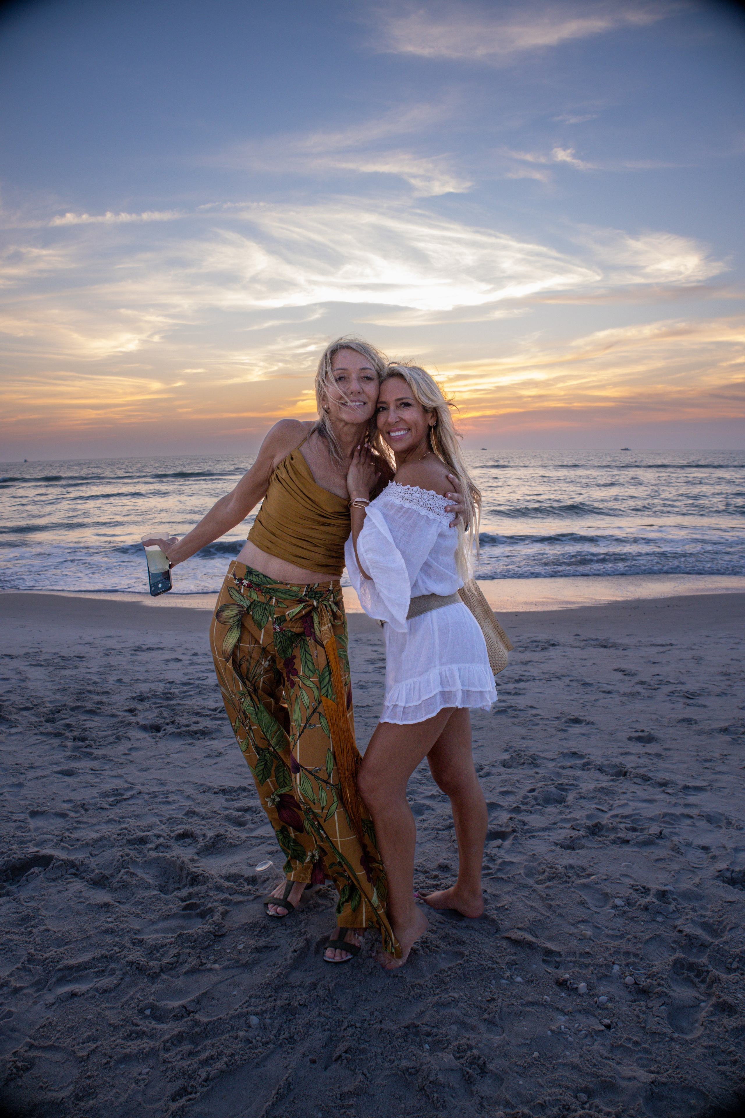 Jenn Beach Party at Port Royal Club. Out and About 239