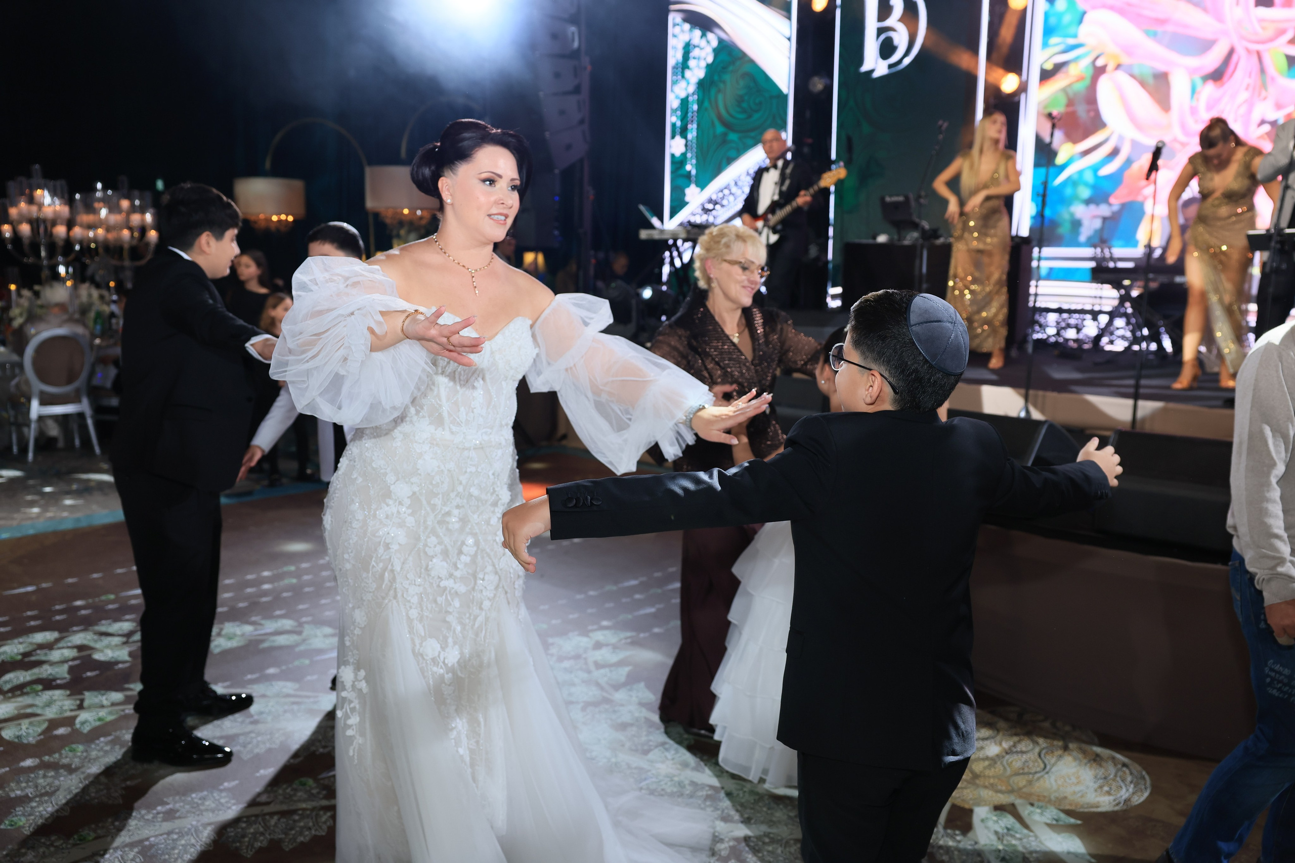 DANIEL. Фотографы на свадьбы и мероприятия Студия «Шалом»