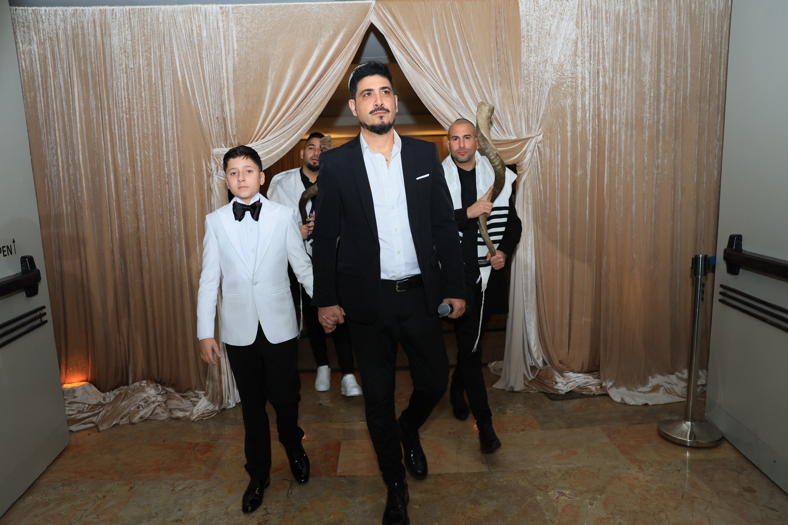 DANIEL. Фотографы на свадьбы и мероприятия Студия «Шалом»