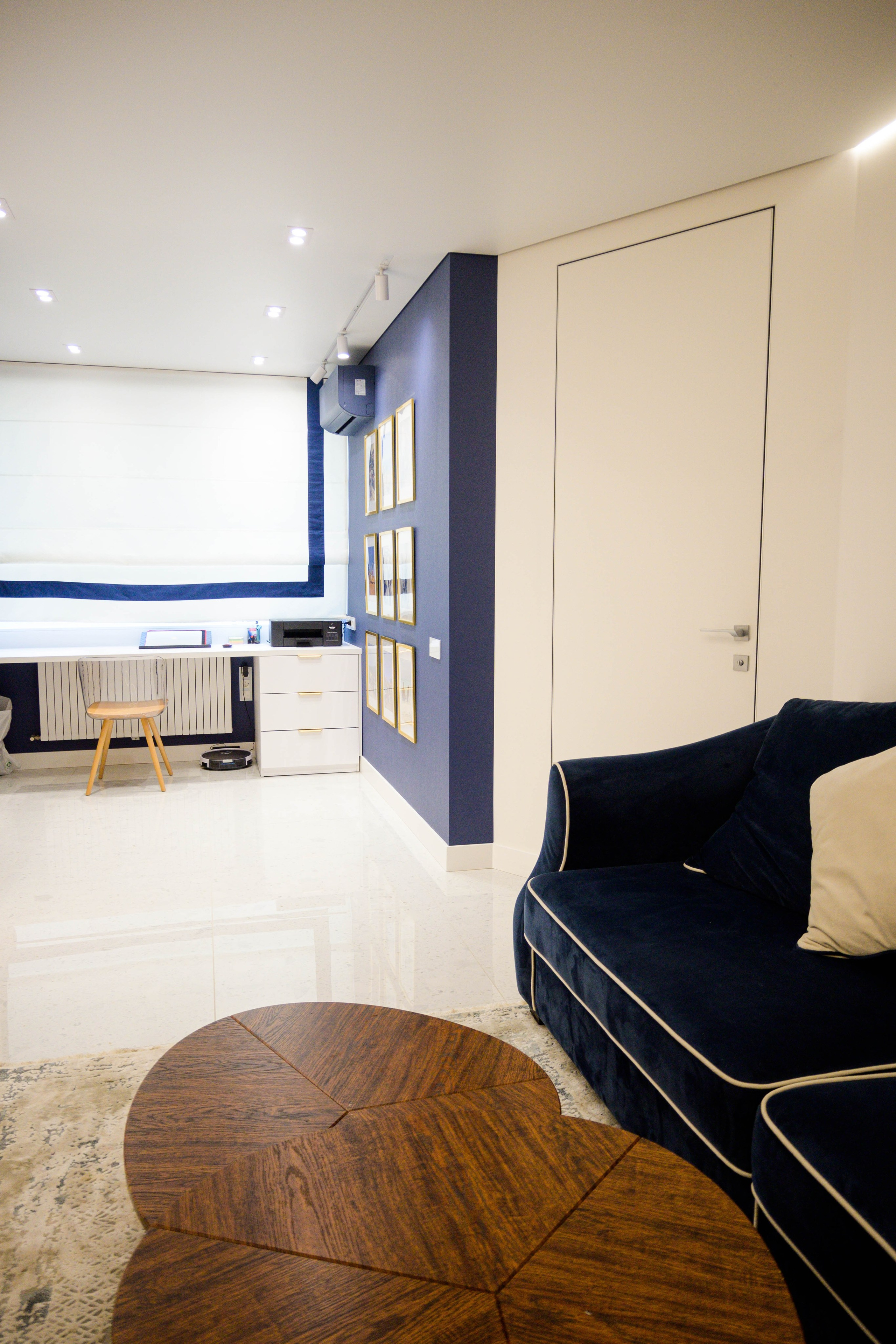 The apartment is in a modern style. Fotograf Dmitrii Donets