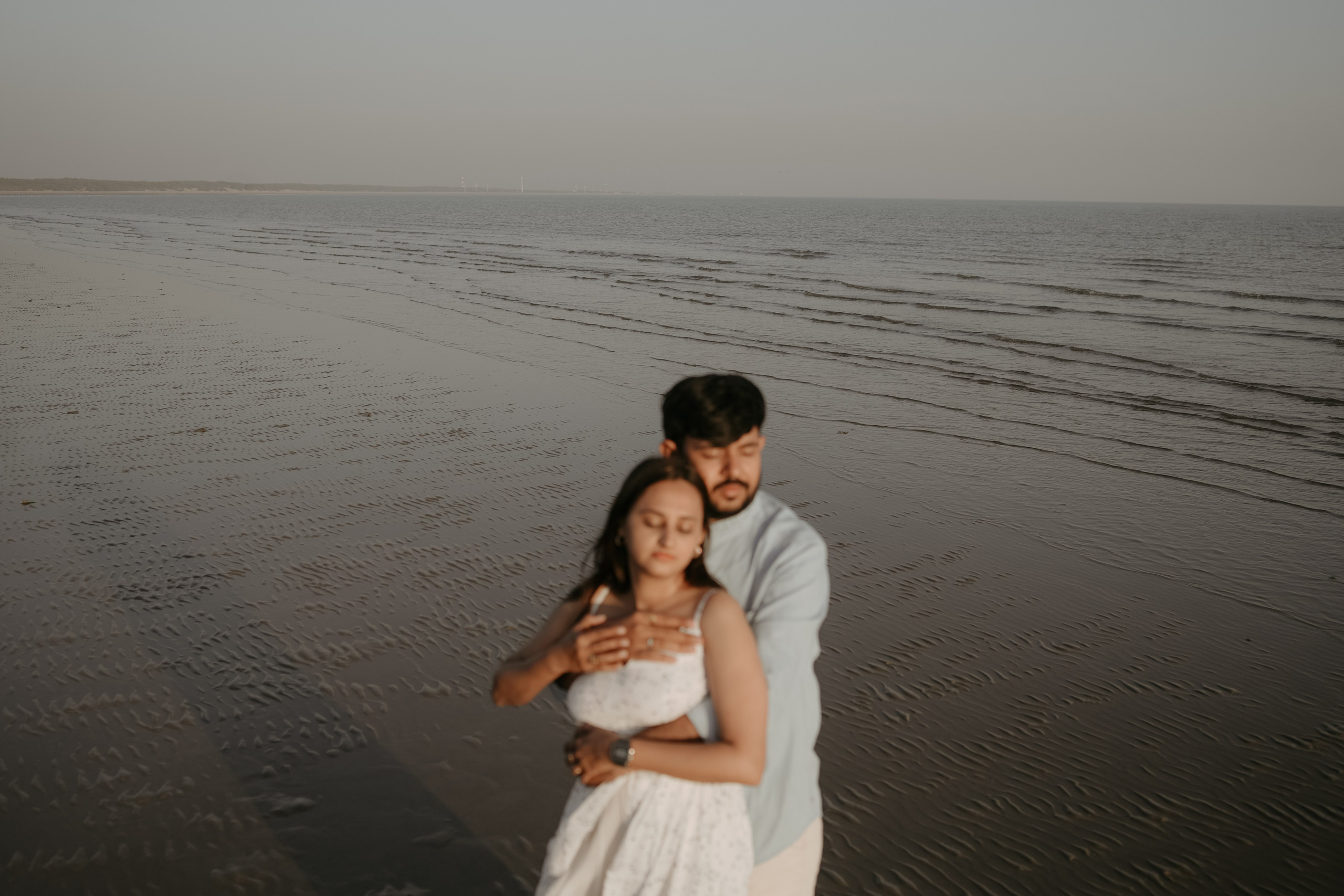COUPLE SESSIONS. Love Emotions Weddings