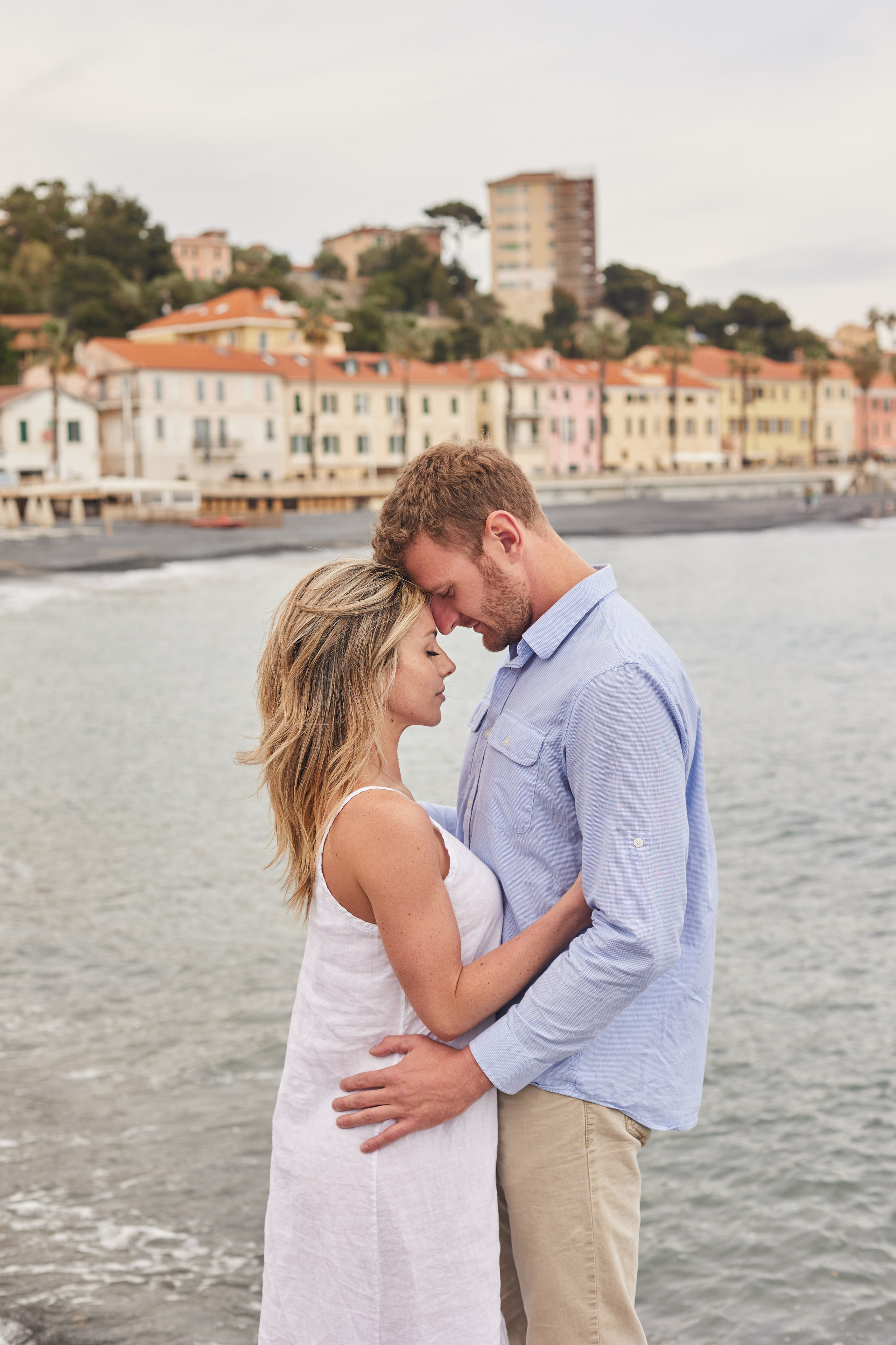 Jordan&Sam. Amazing photo session at a time convenient for you. Y