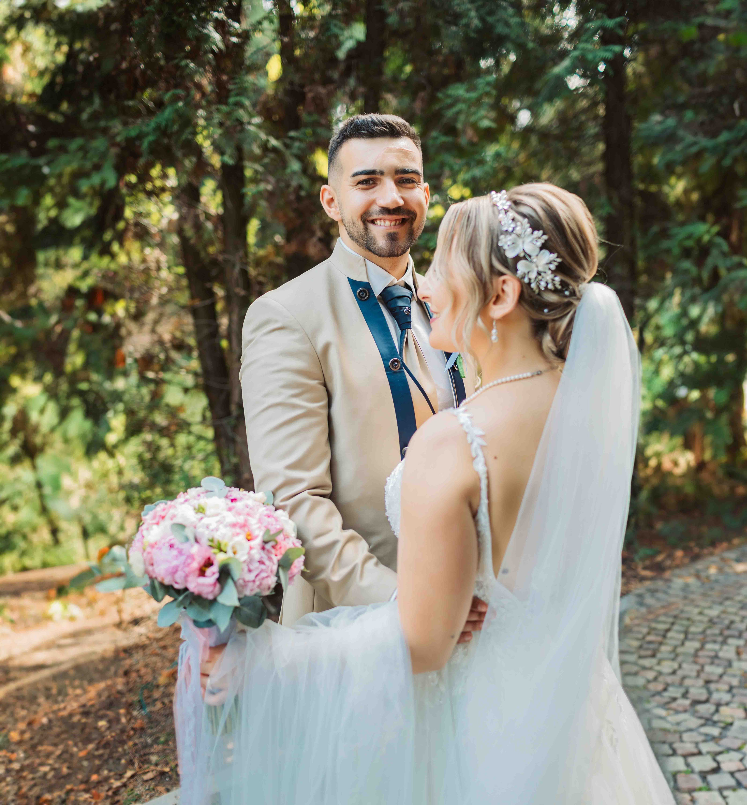 Diana & Lorand. Contrast Studio