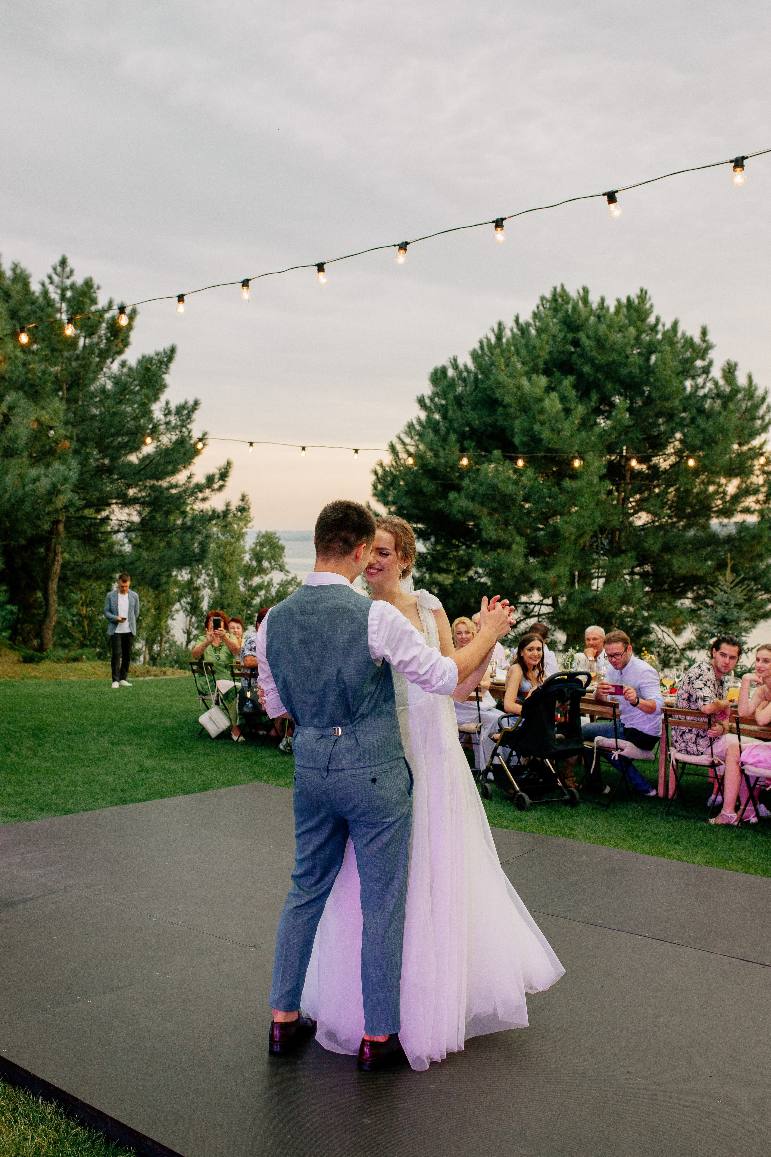 Reportage Wedding. Wedding photographer and videographer Europe