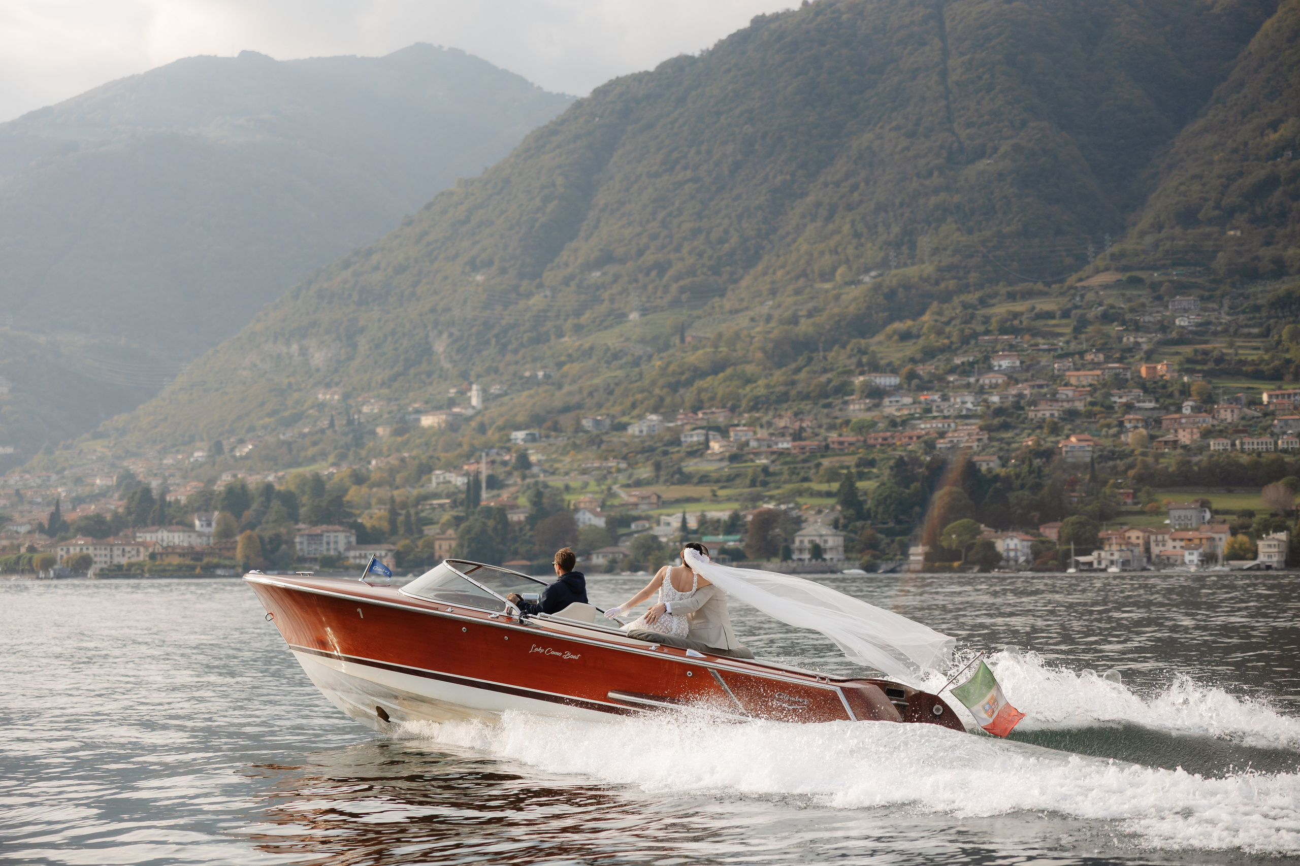 That’s Amore — Nina & Darren’s Lake Como Elopement. YES I DO PRODUCTION — Wedding photography&videography