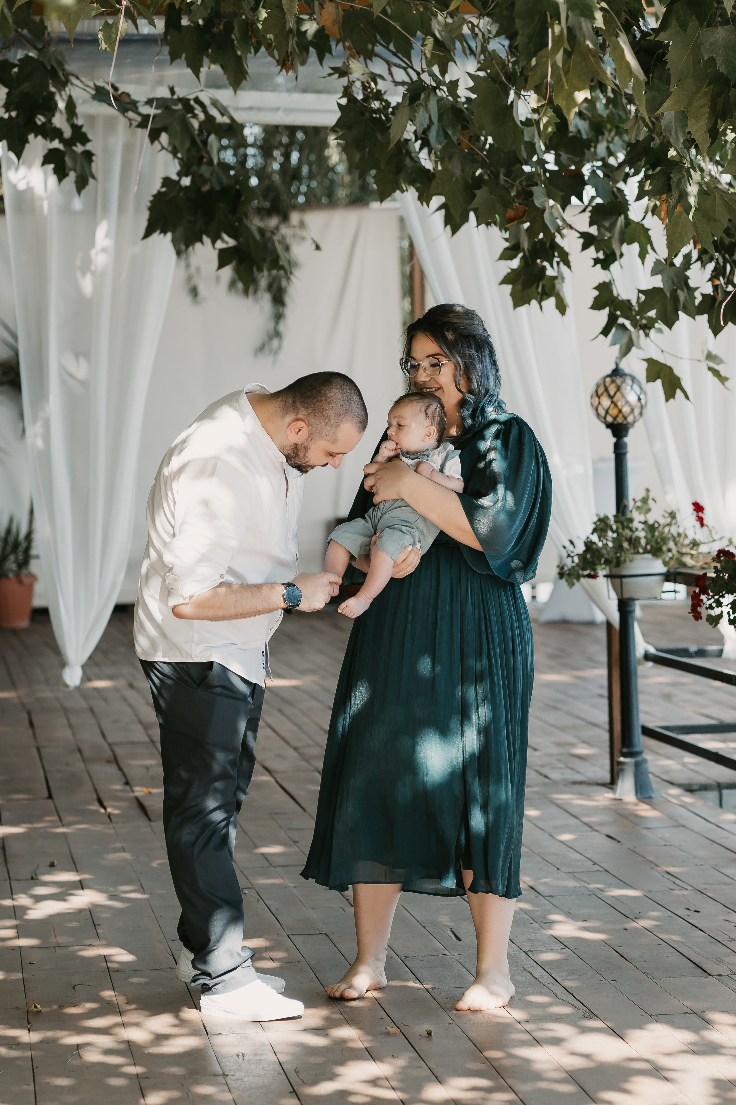 Darius Theodor. Dara Lens | The art of remembering