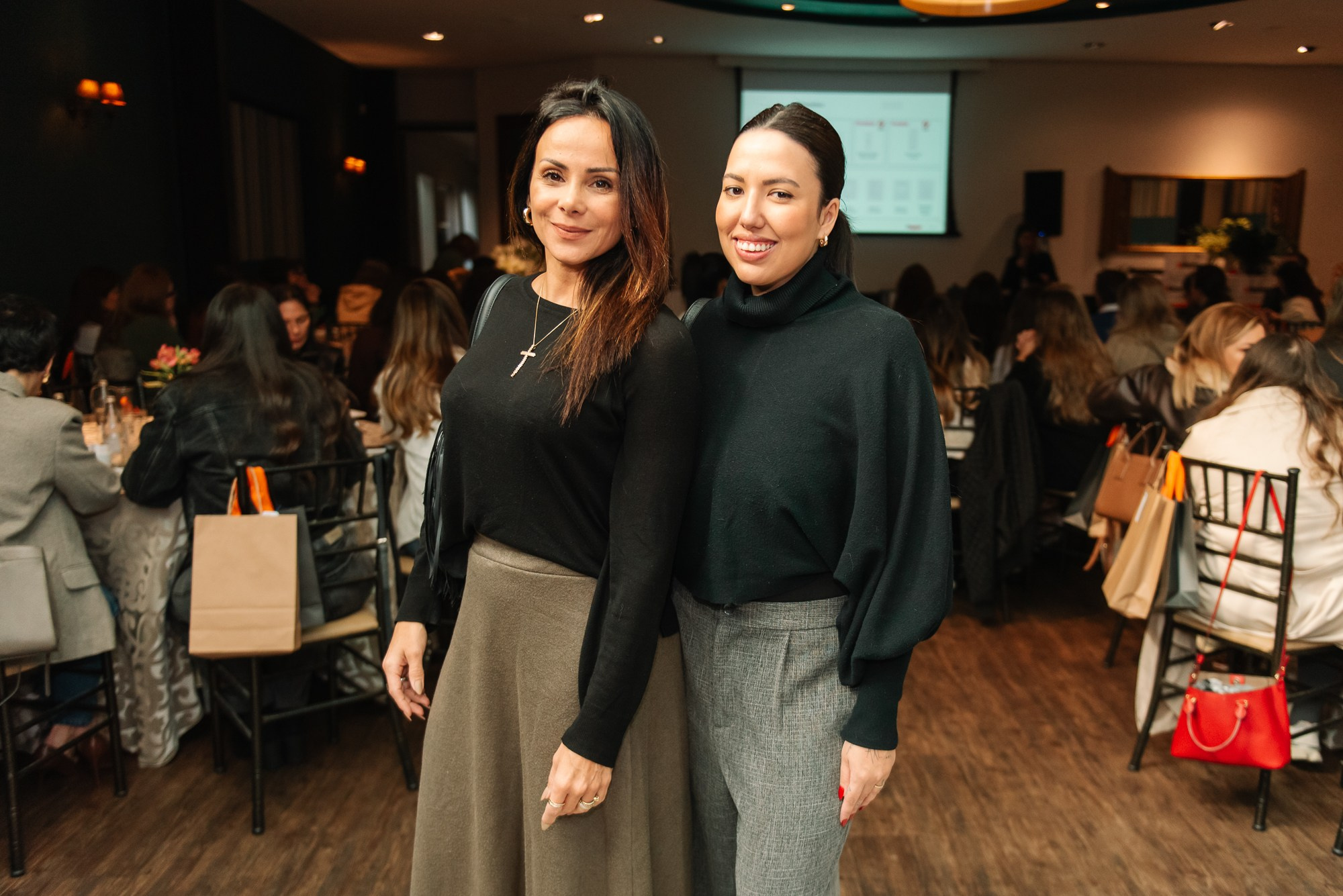 Café + Conteúdo | Casa Pinezi. 78 Imagens