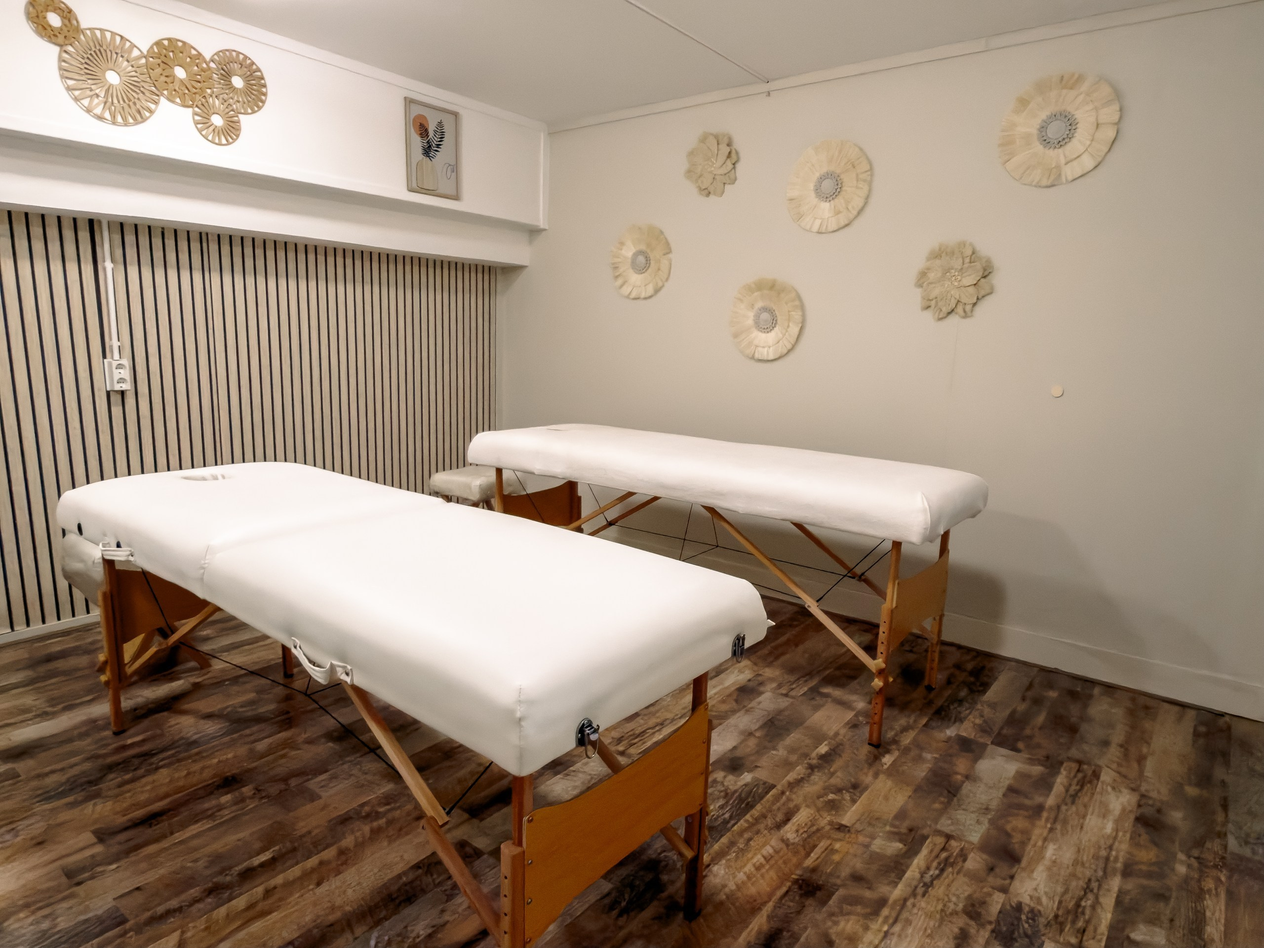 Beauty Salon Interior — Visual Story. Okelys.pro