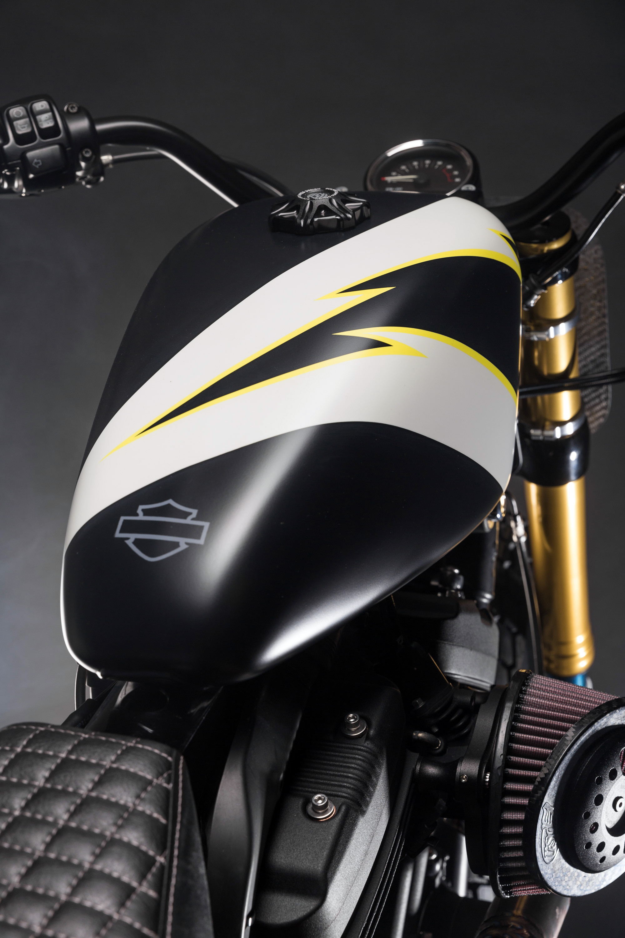 Studio. Automotive photographer based in London