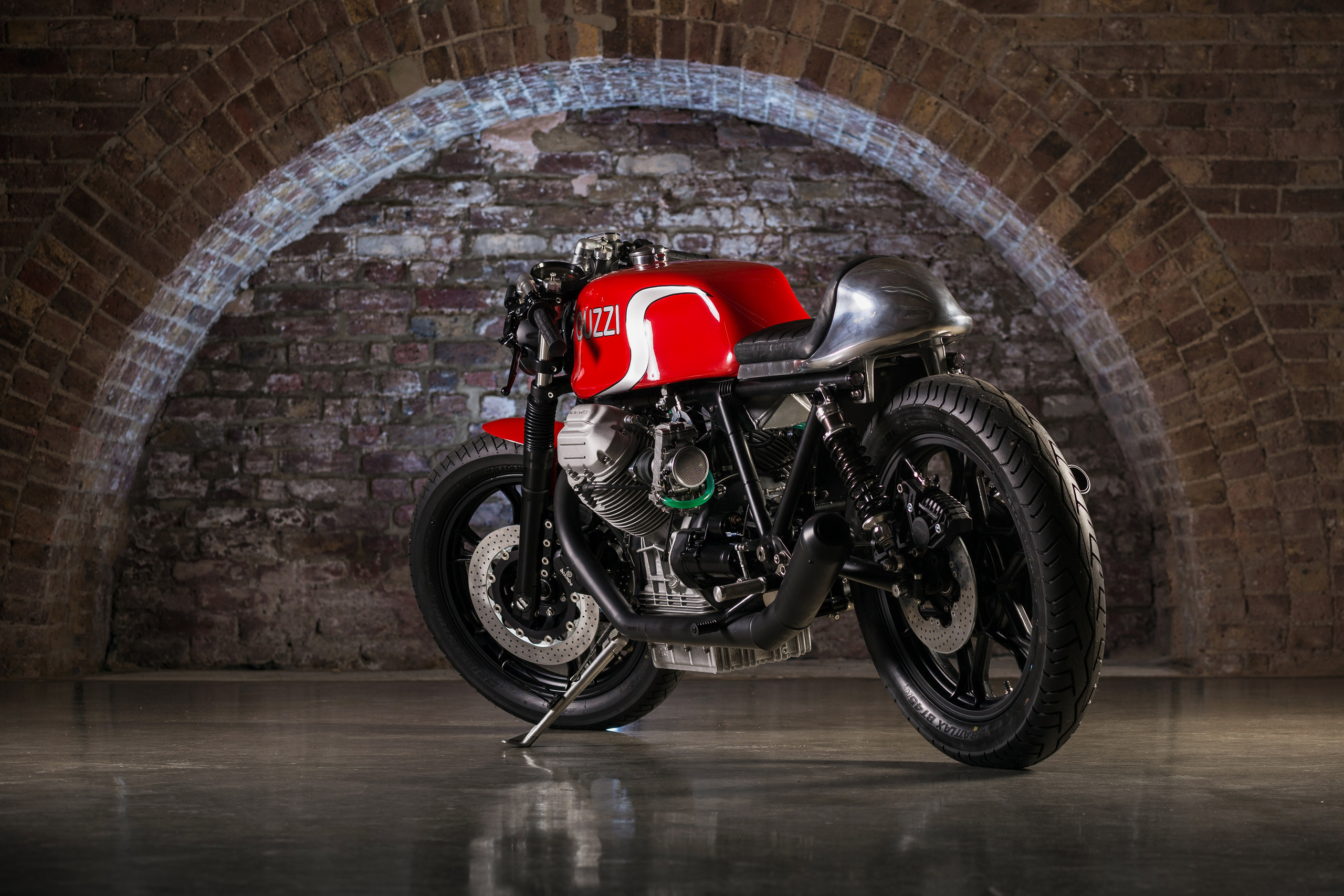 Studio. Automotive photographer based in London