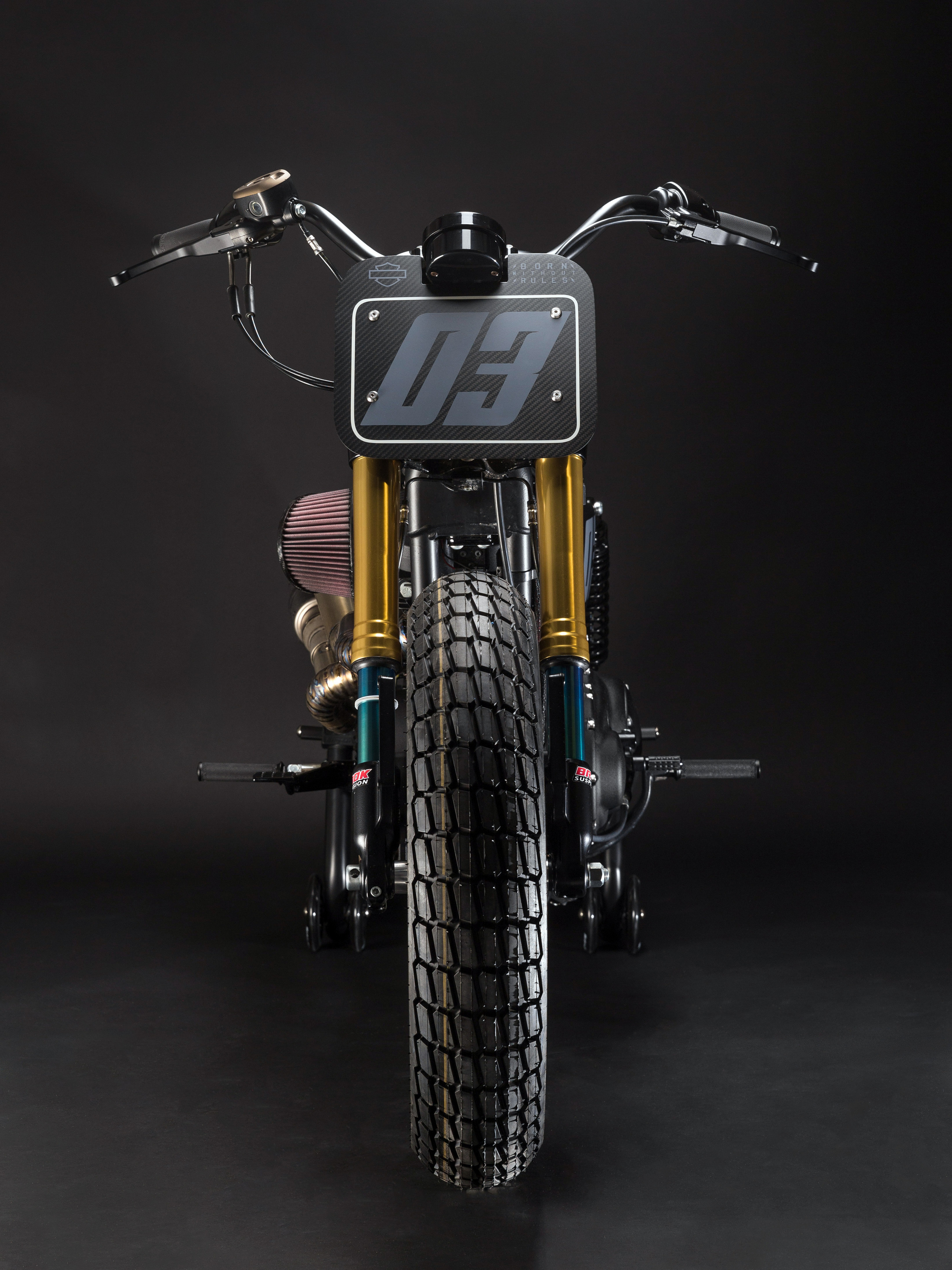 Studio. Automotive photographer based in London