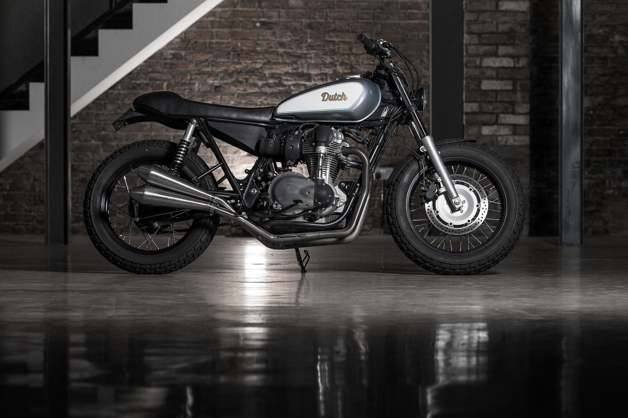 Studio. Automotive photographer based in London