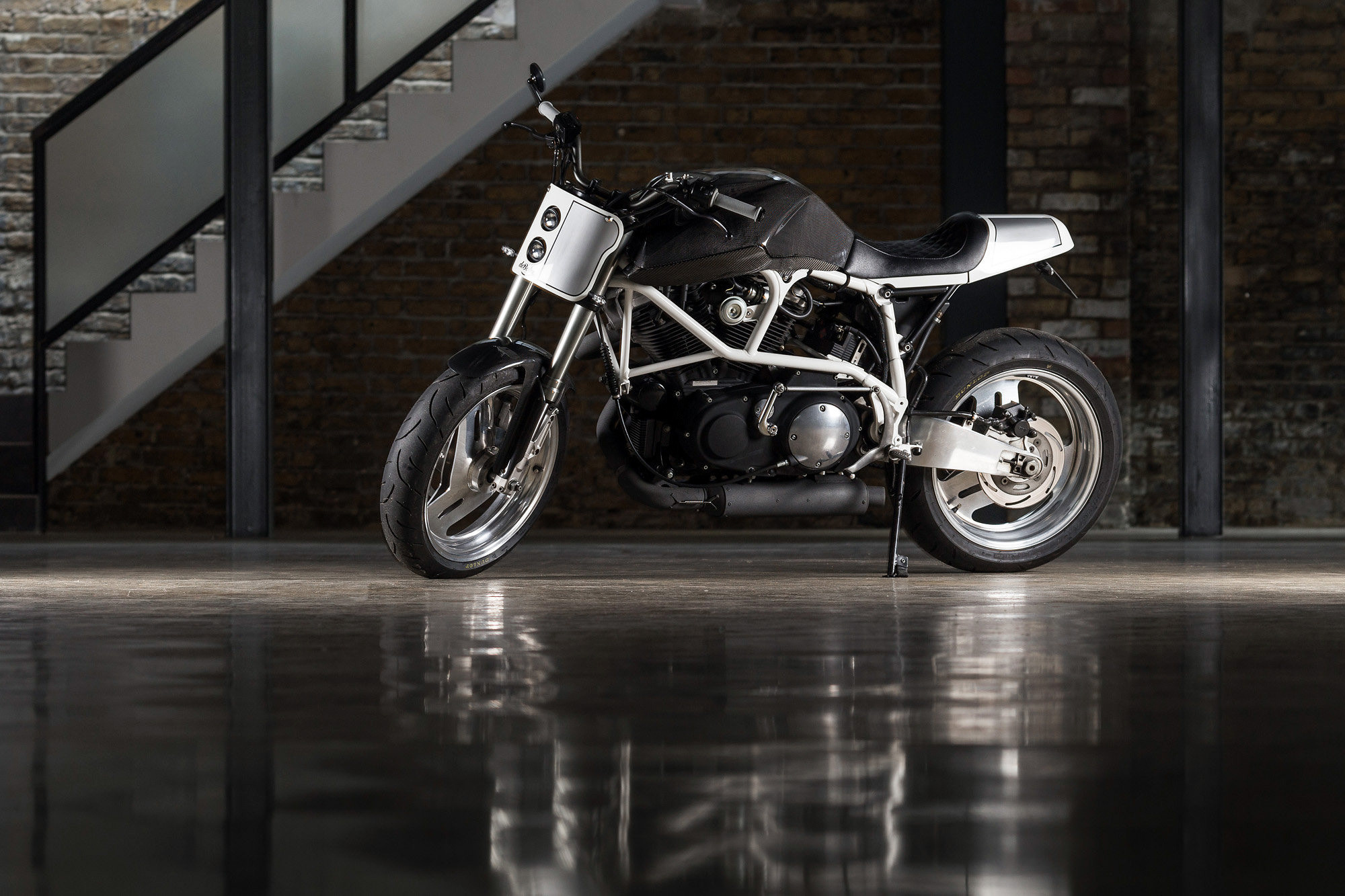 Studio. Automotive photographer based in London