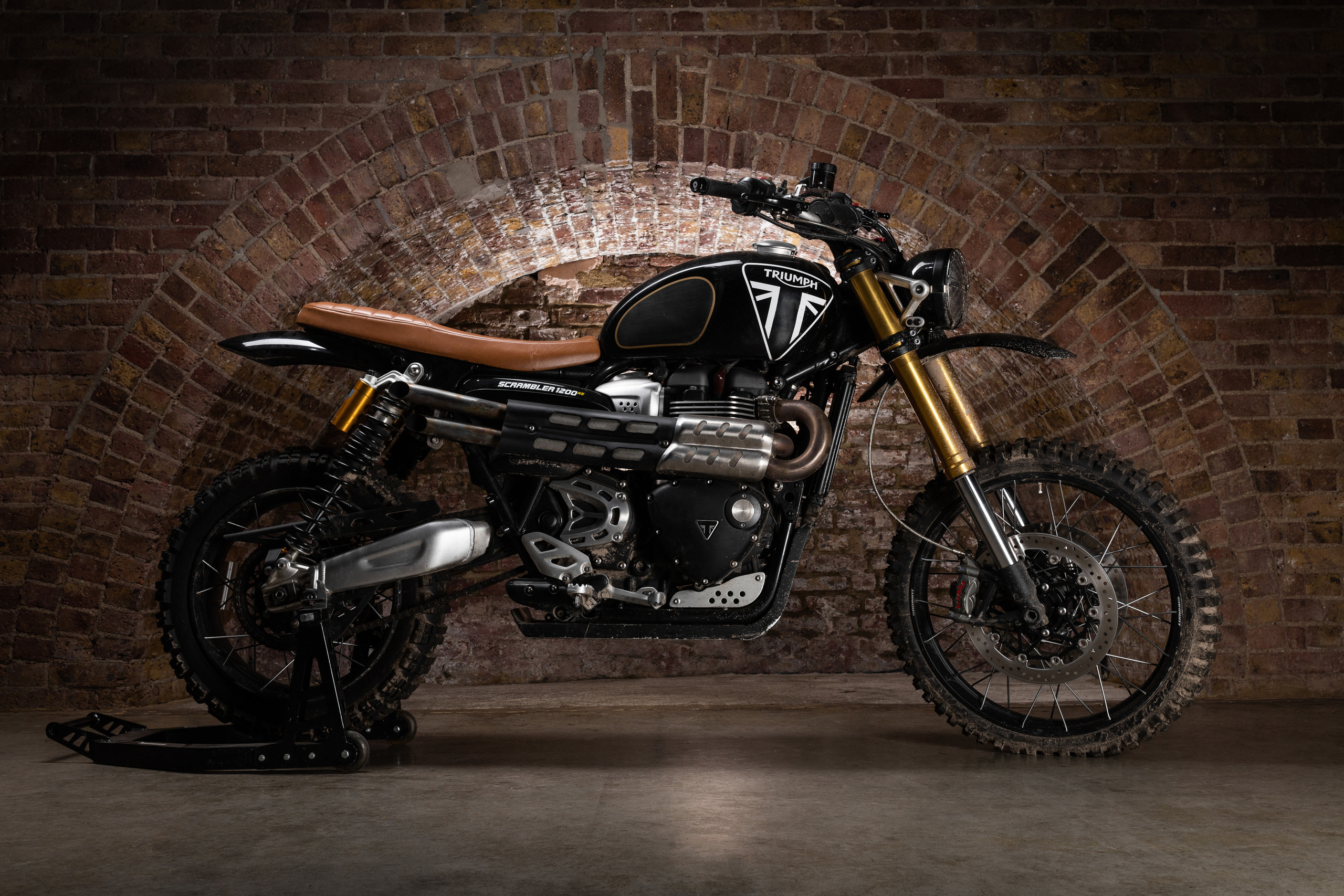 Studio. Automotive photographer based in London